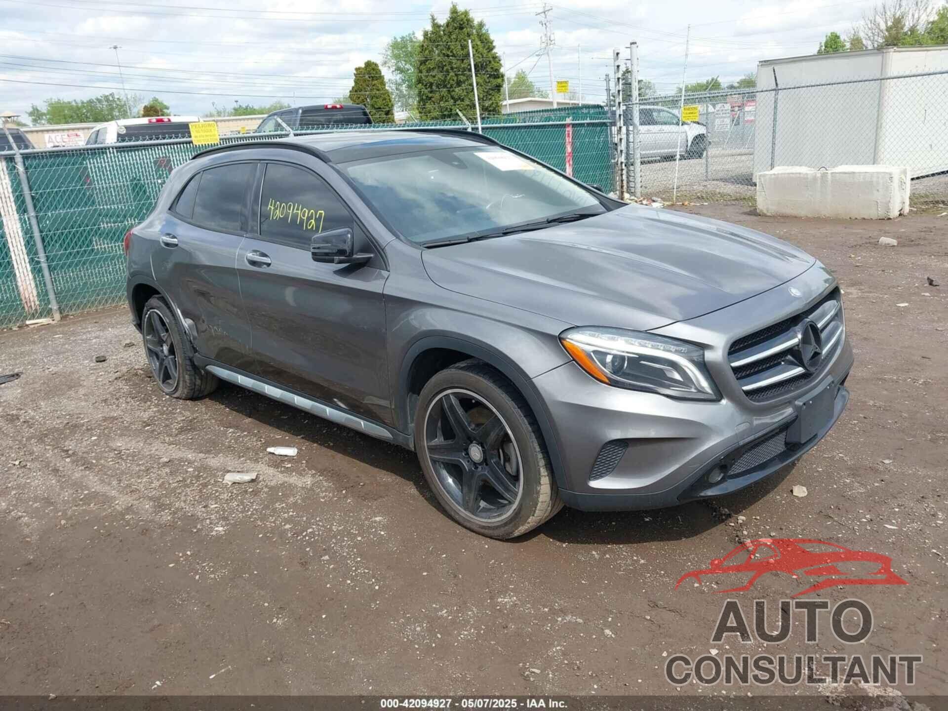 MERCEDES-BENZ GLA 250 2017 - WDCTG4GB4HJ292971