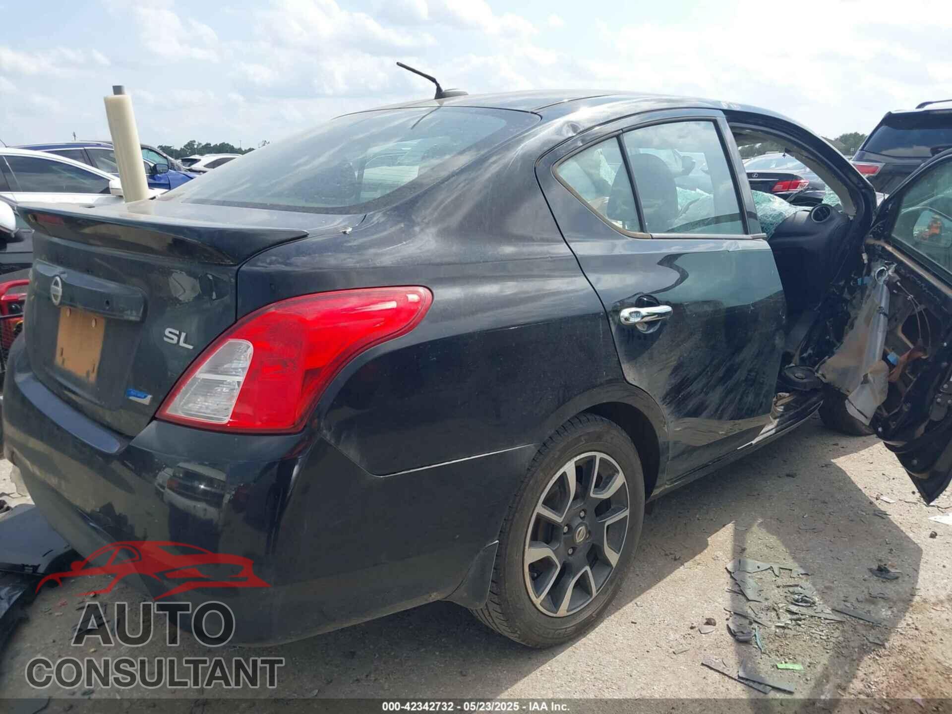 NISSAN VERSA 2015 - 3N1CN7AP2FL806343