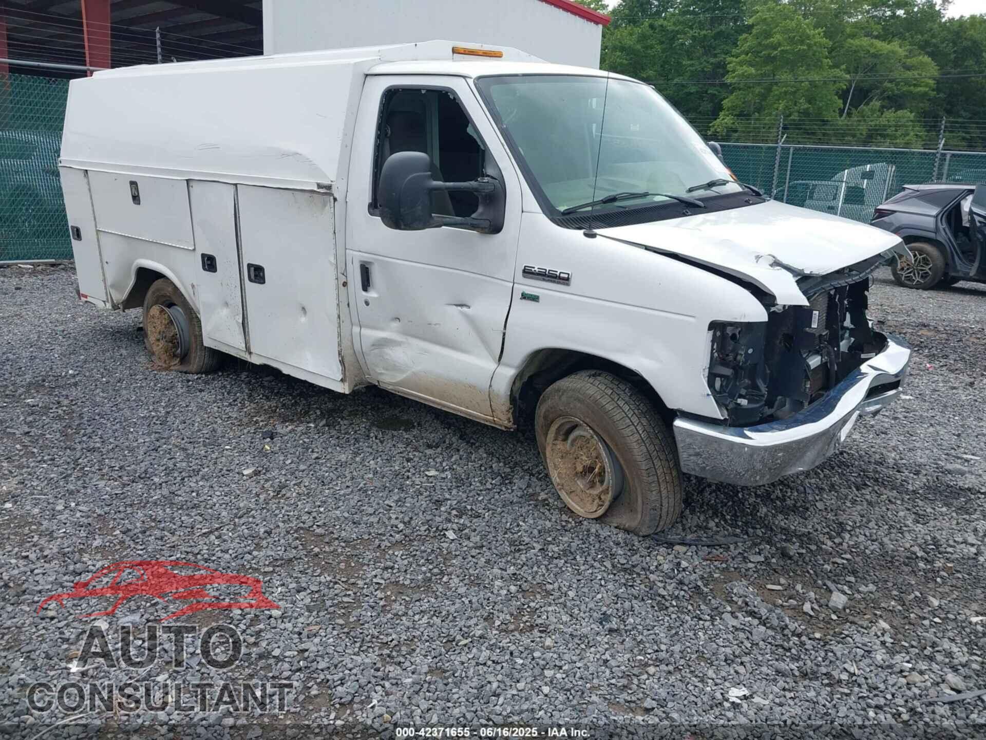 FORD E-350 CUTAWAY 2018 - 1FDWE3F69JDC23409