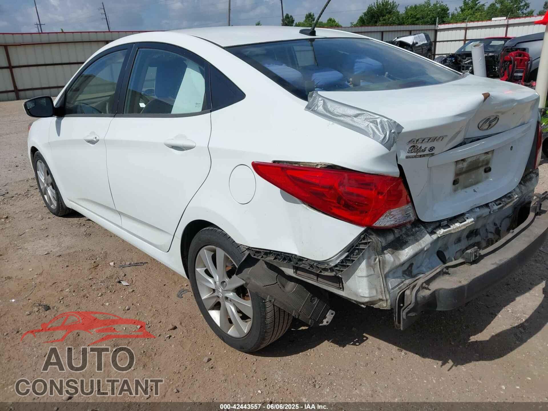HYUNDAI ACCENT 2014 - KMHCU4AEXEU761889