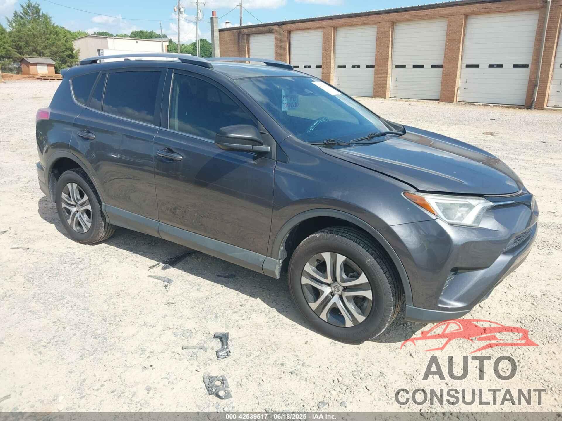 TOYOTA RAV4 2017 - JTMZFREV7HJ138591