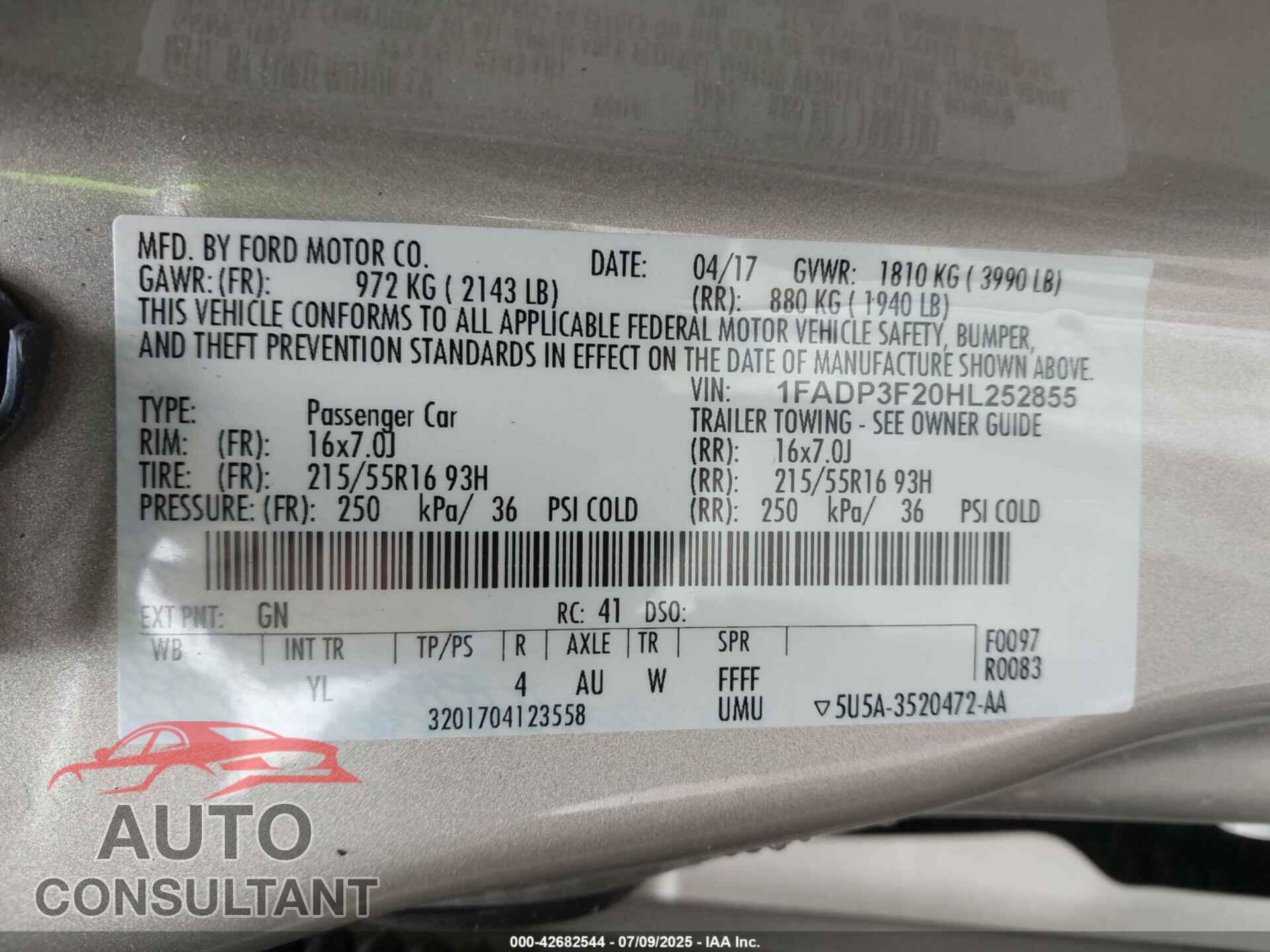 FORD FOCUS 2017 - 1FADP3F20HL252855