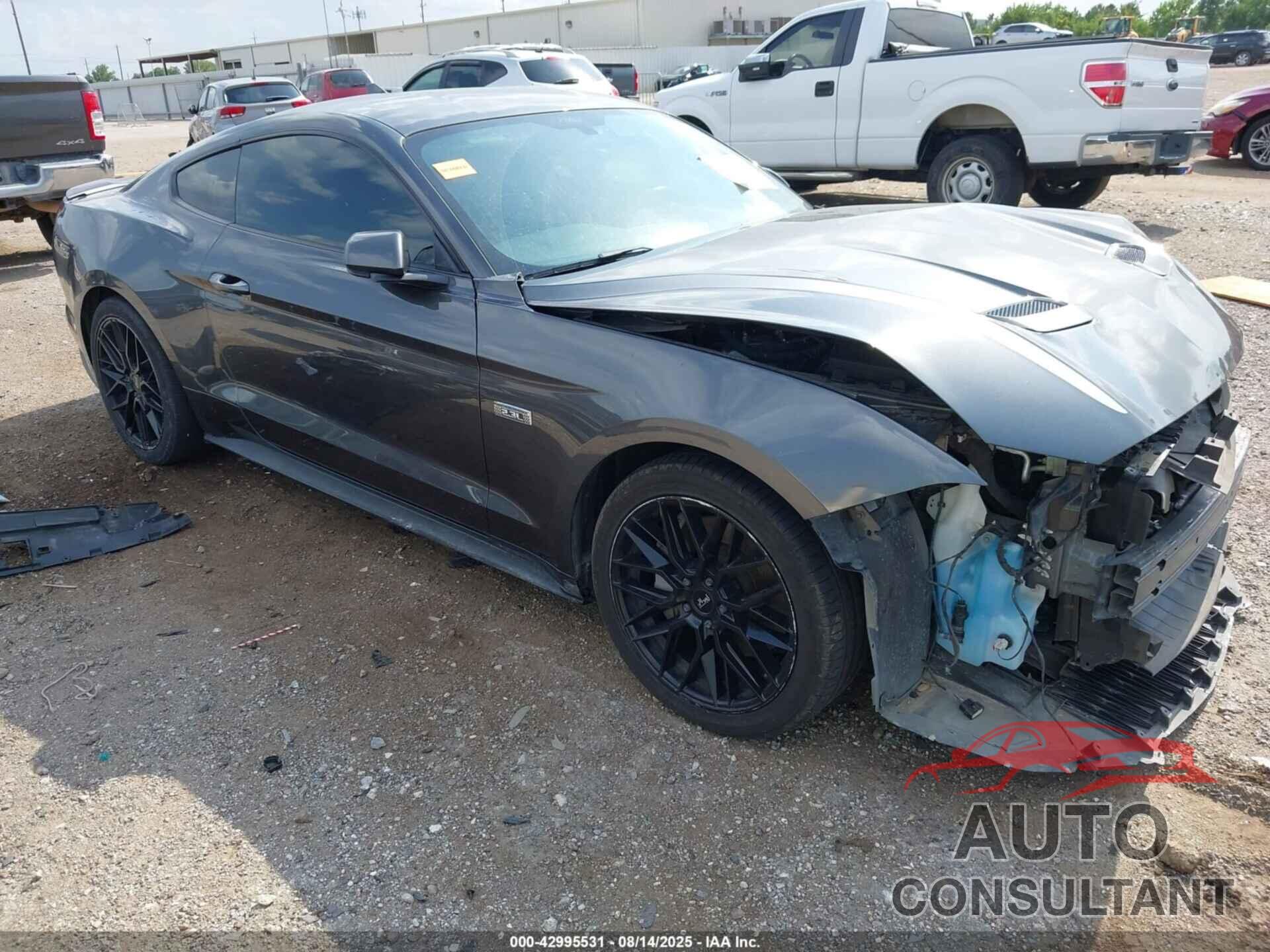 FORD MUSTANG 2020 - 1FA6P8TD4L5175948