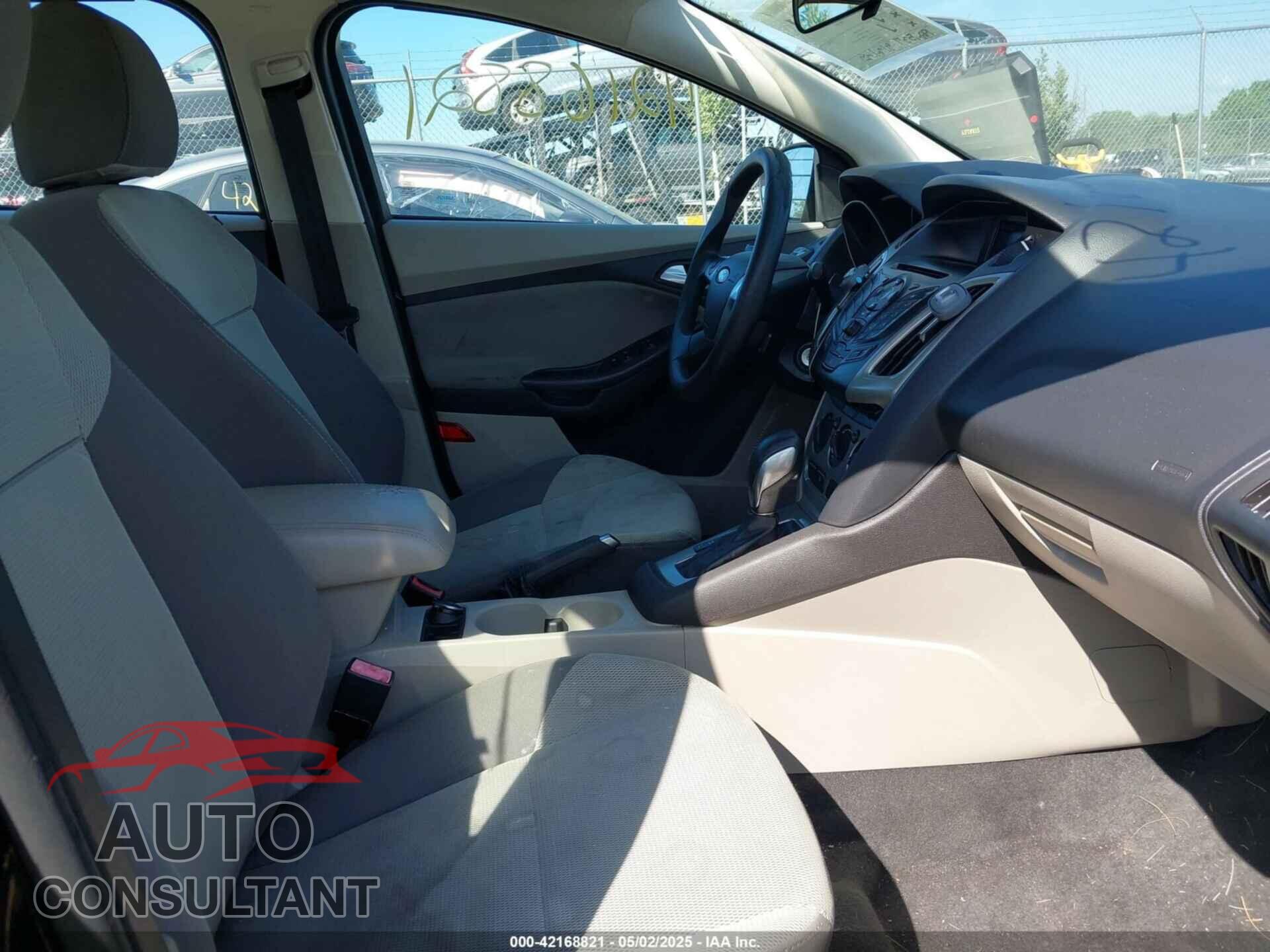 FORD FOCUS 2013 - 1FADP3F27DL330672