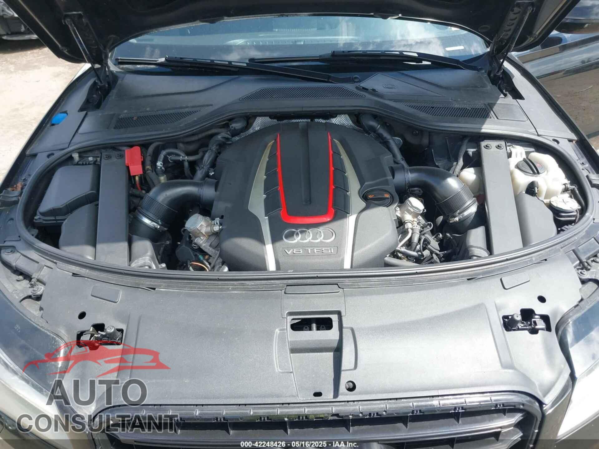AUDI S8 2013 - WAUD2AFD0DN010609