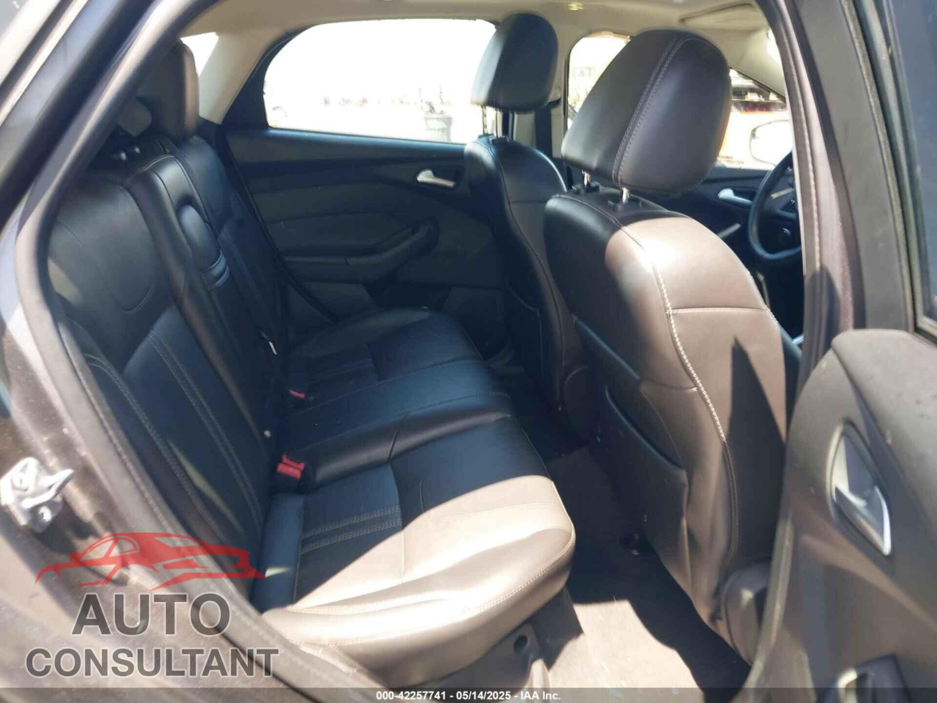 FORD FOCUS 2013 - 1FADP3K29DL190825