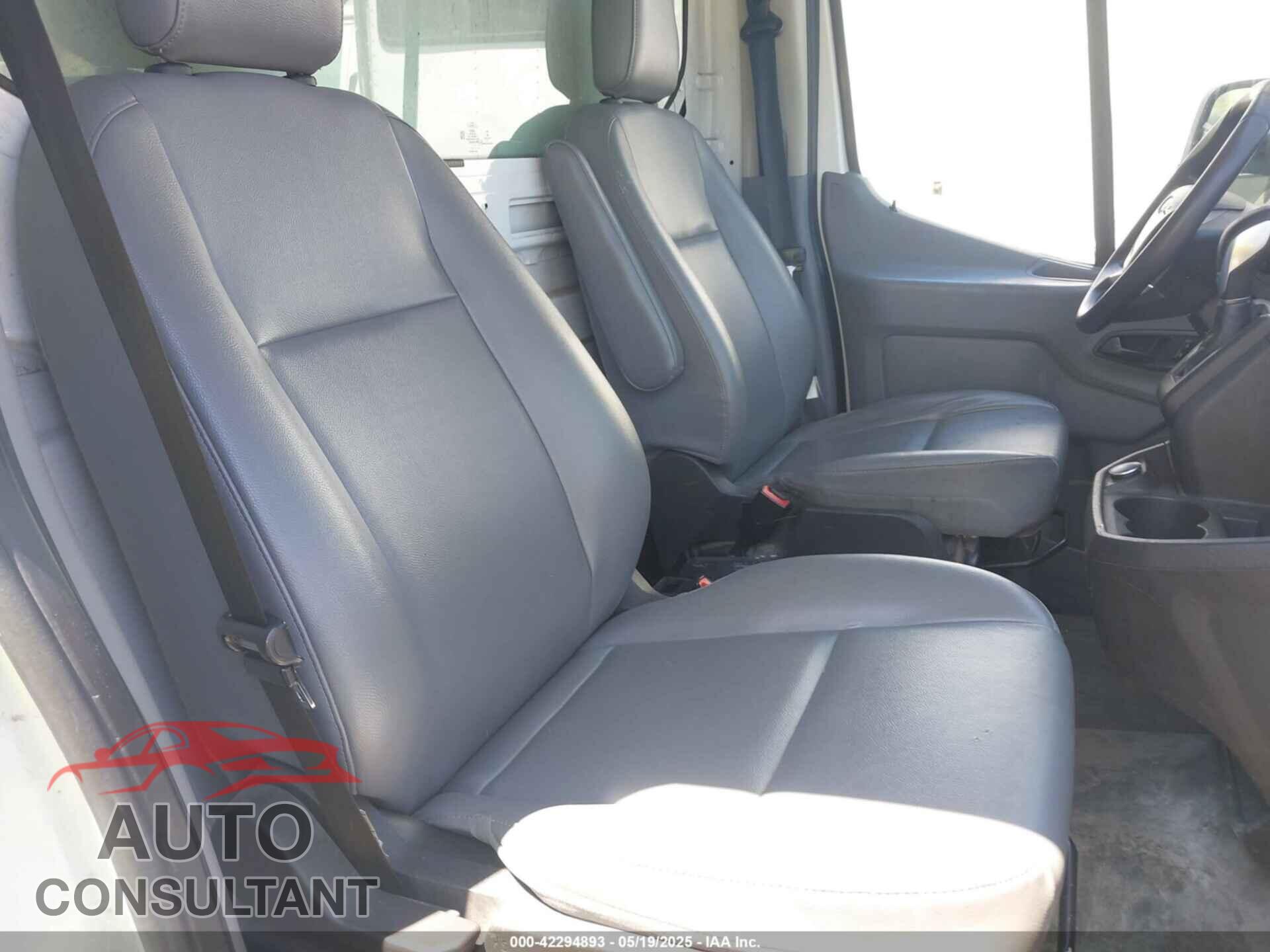 FORD TRANSIT-350 CAB 2019 - 1FDBF8ZM8KKA38526