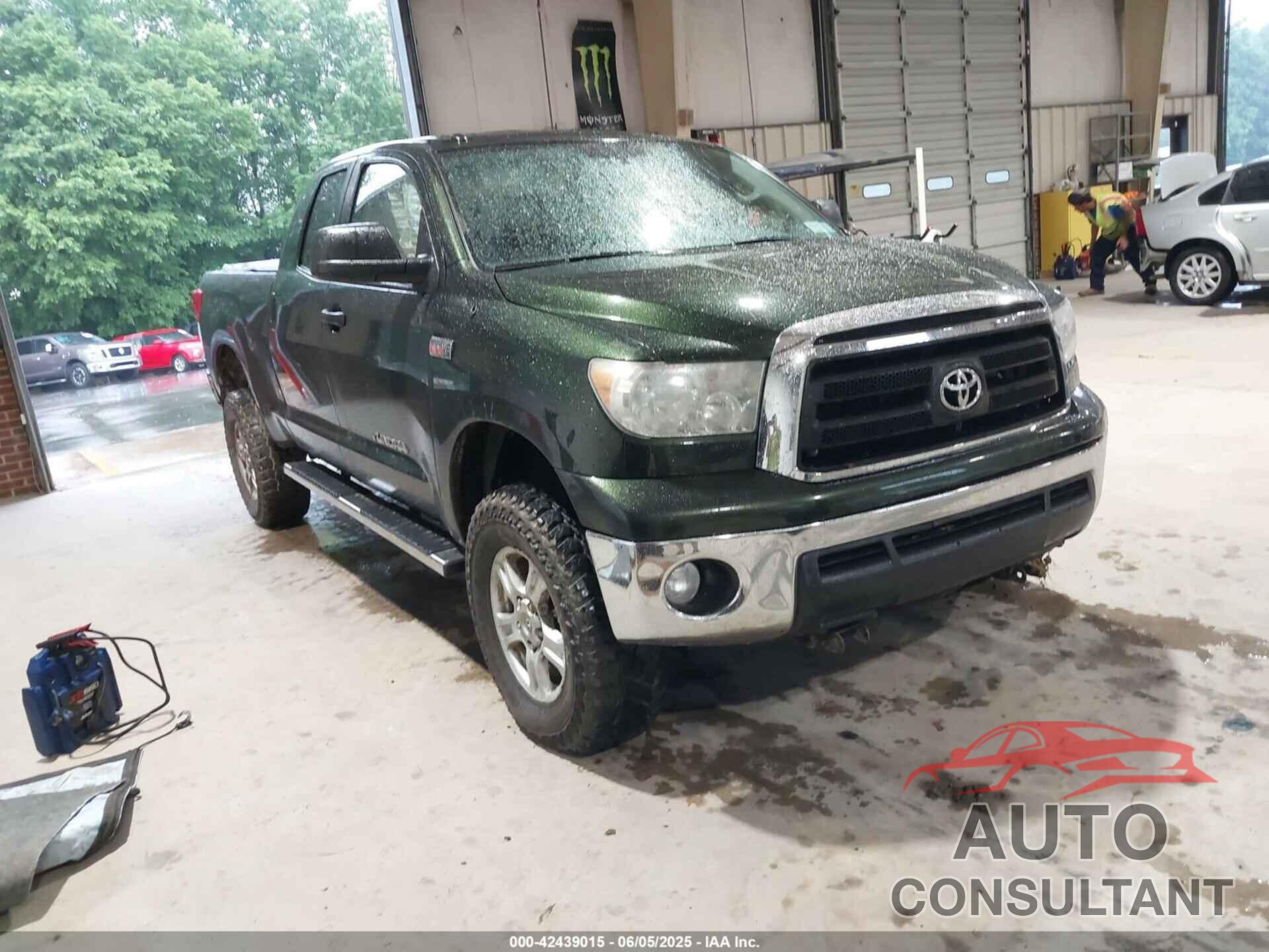 TOYOTA TUNDRA 2012 - 5TFUY5F12CX250987