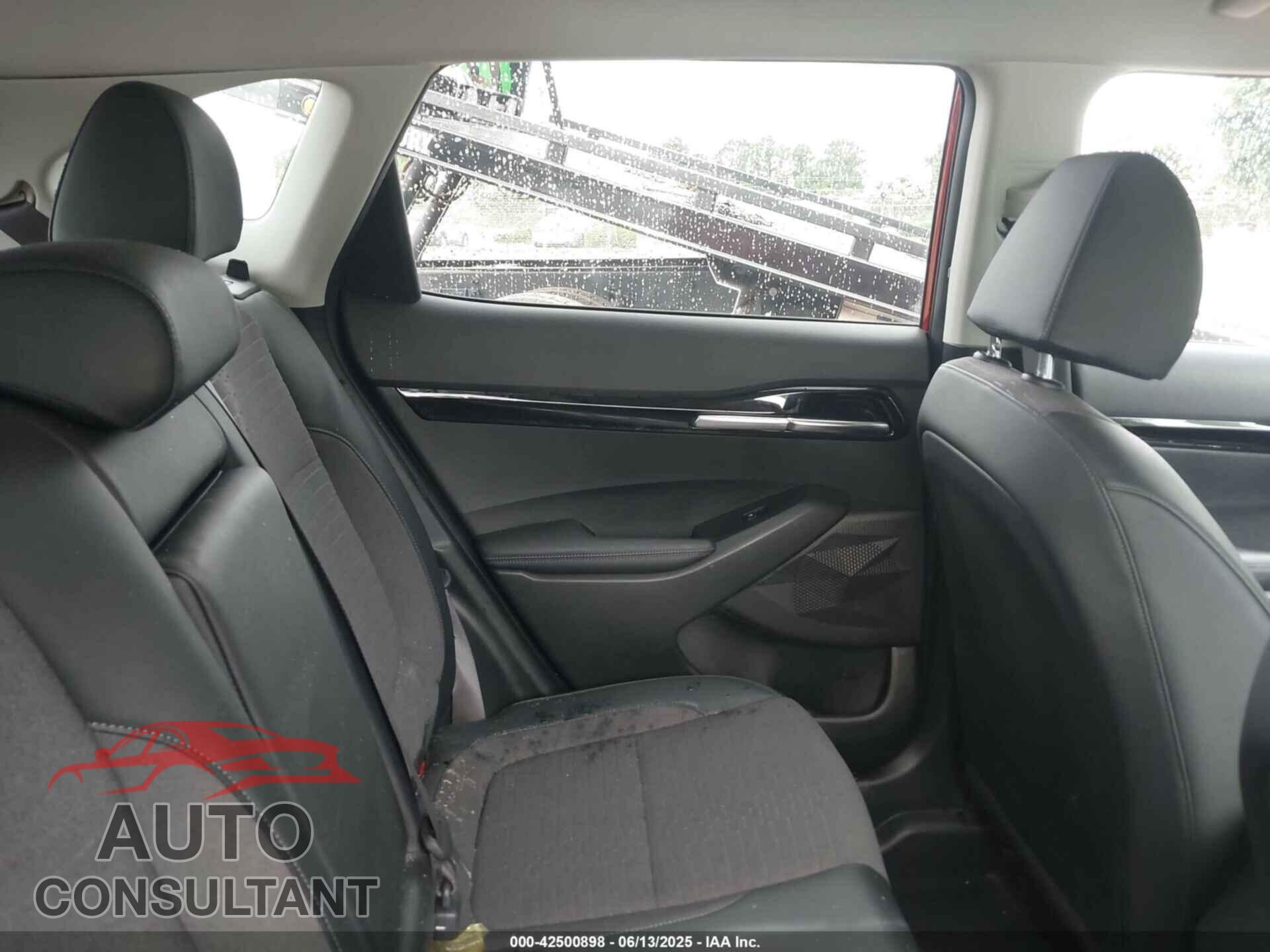 KIA SELTOS 2021 - KNDEU2AA2M7085983