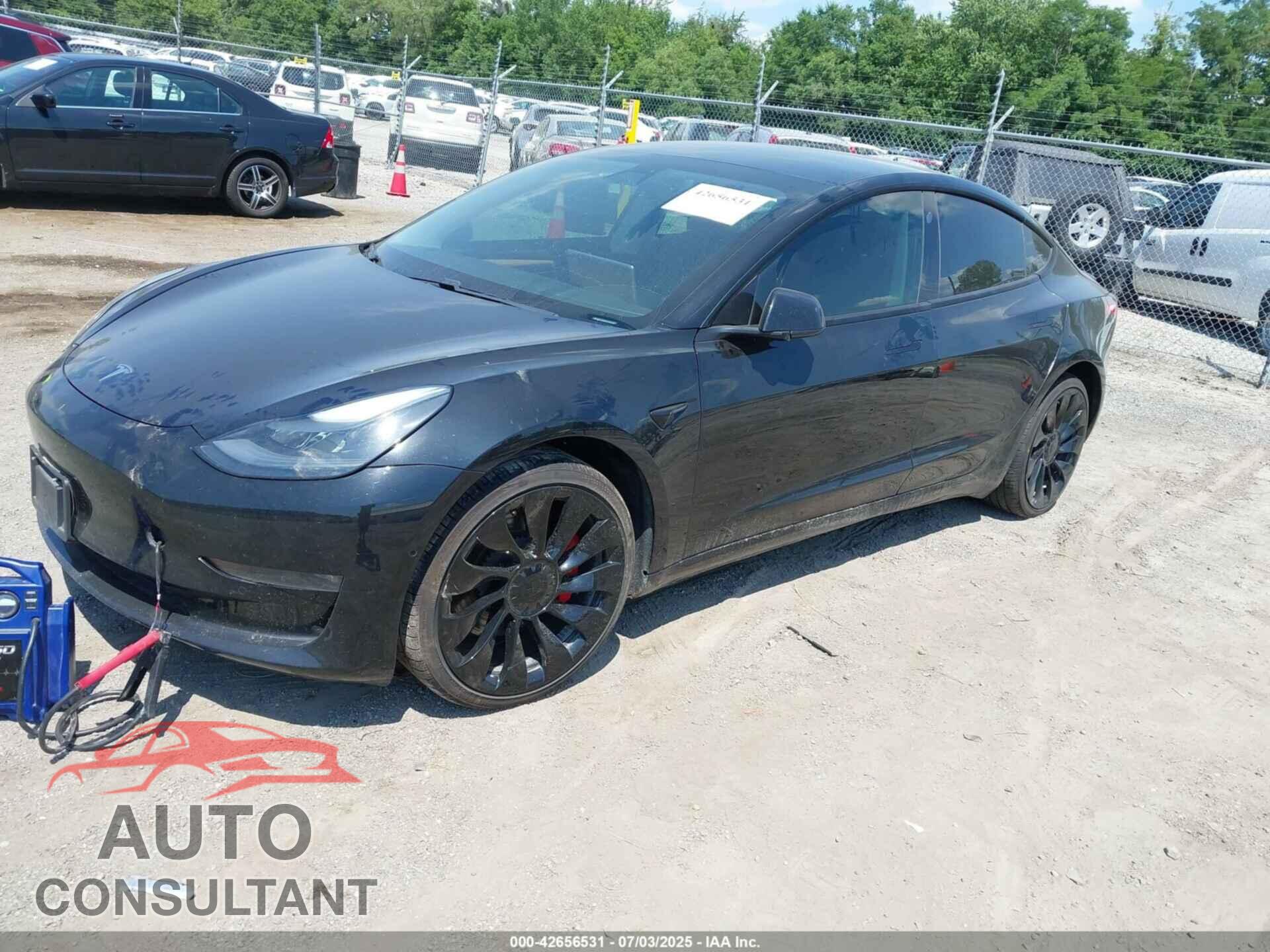 TESLA MODEL 3 2021 - 5YJ3E1EC4MF064136
