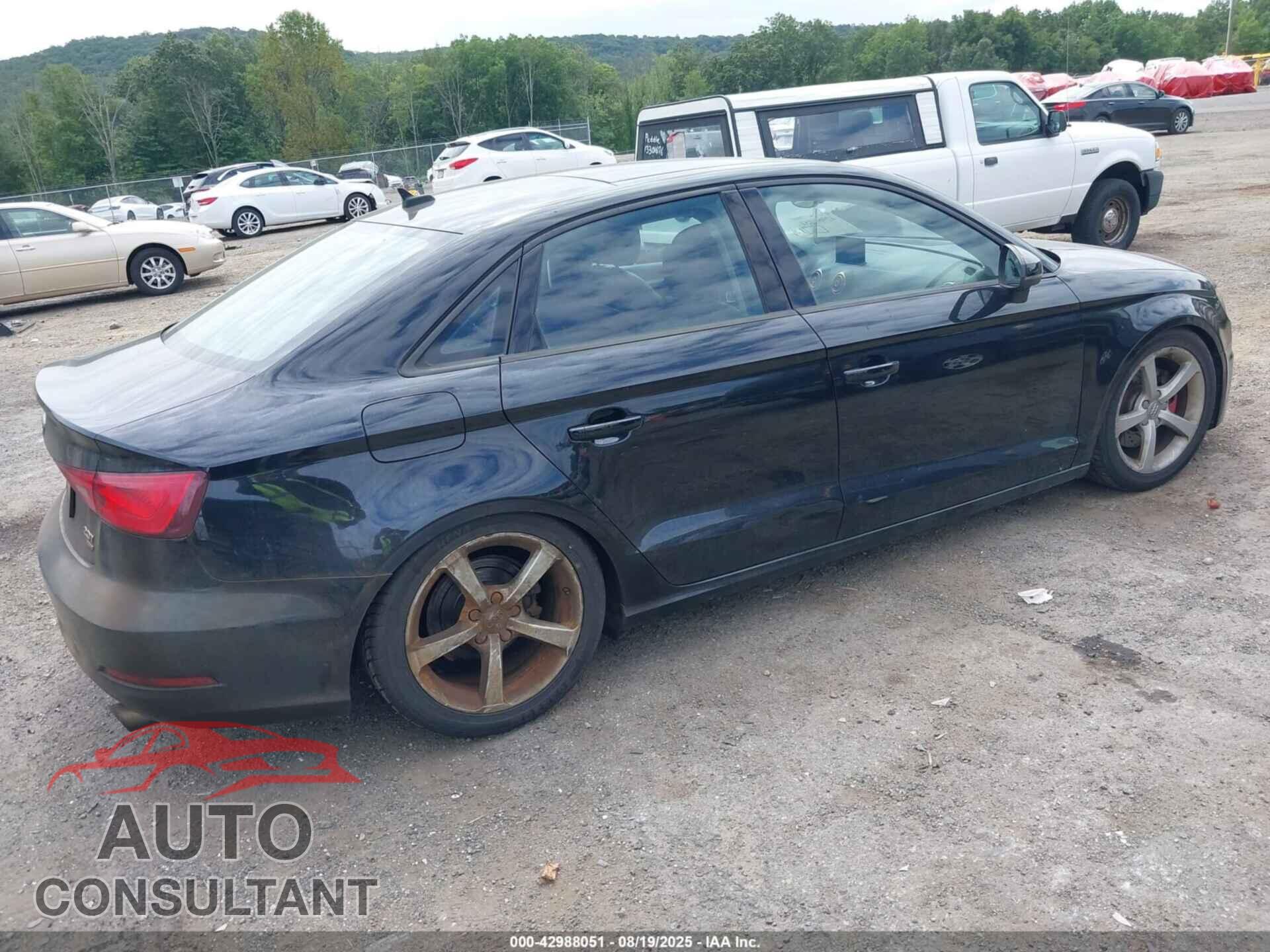 AUDI A3 2015 - WAUBFGFF6F1046637