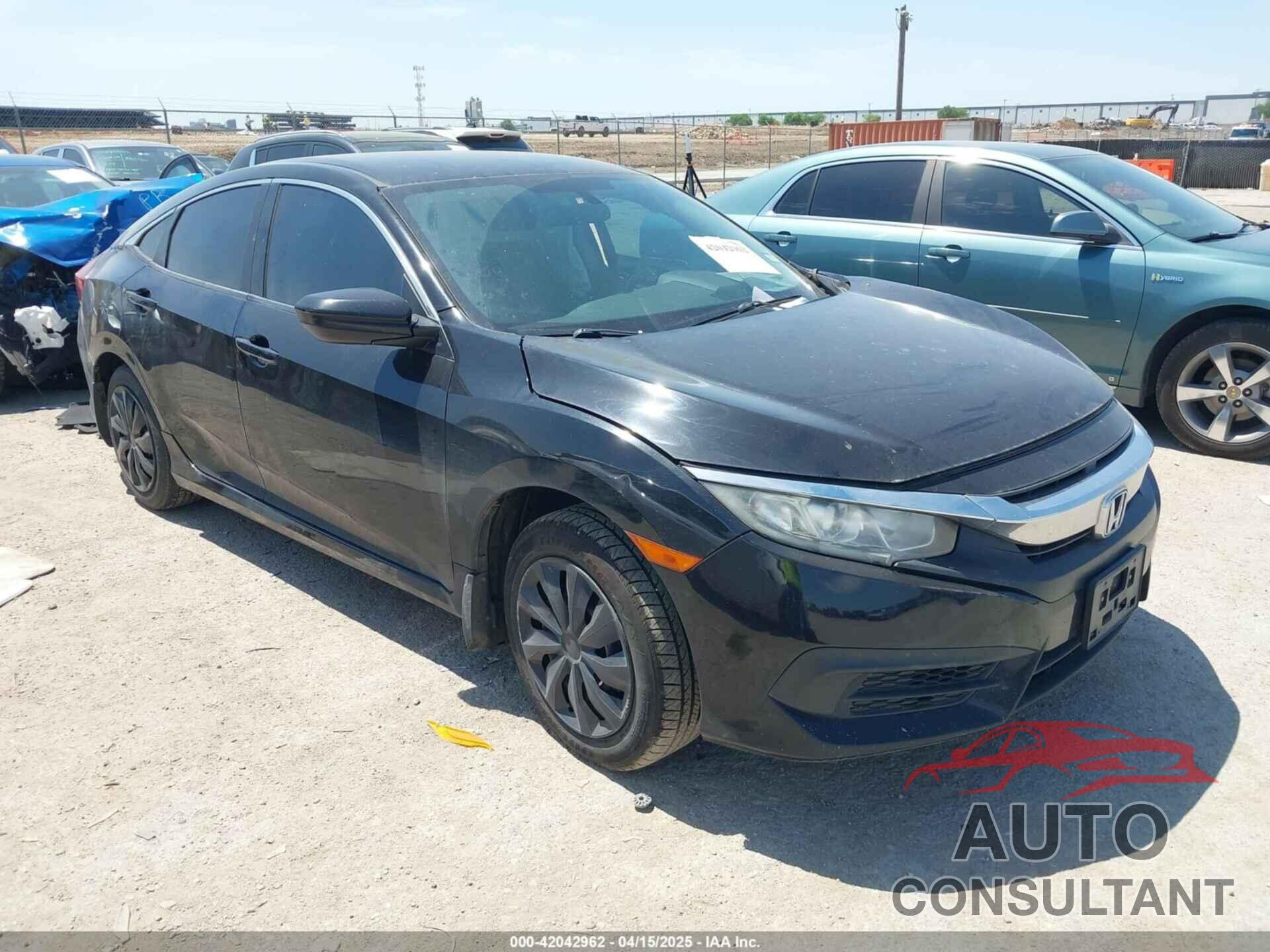 HONDA CIVIC 2017 - 2HGFC2F56HH576572