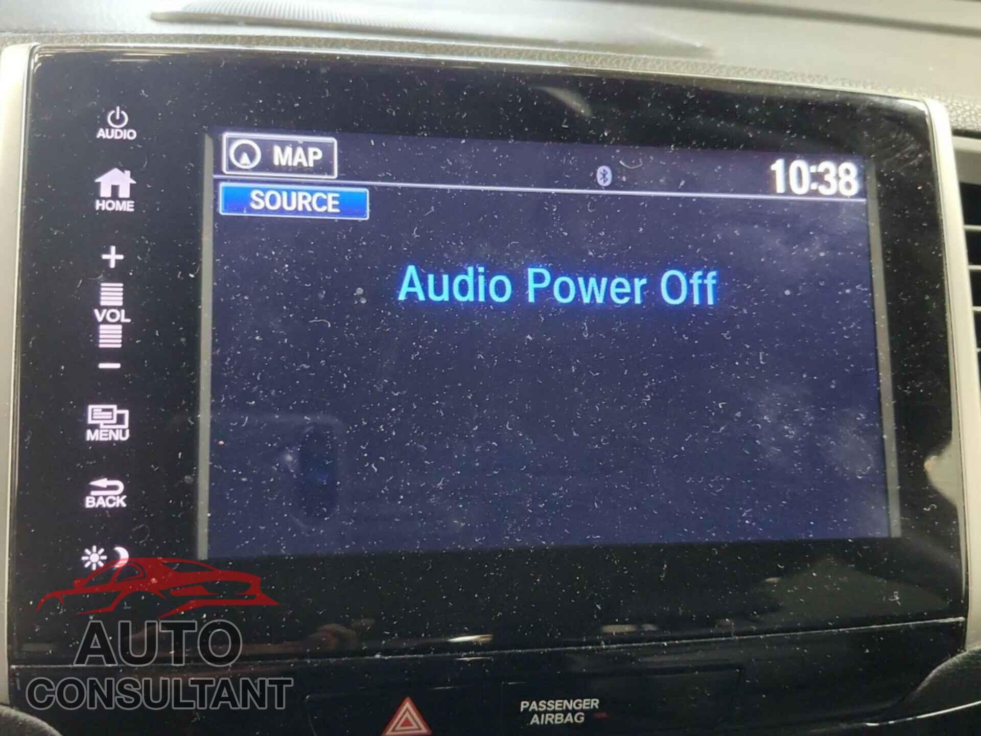 HONDA PILOT 2018 - 5FNYF6H96JB018397