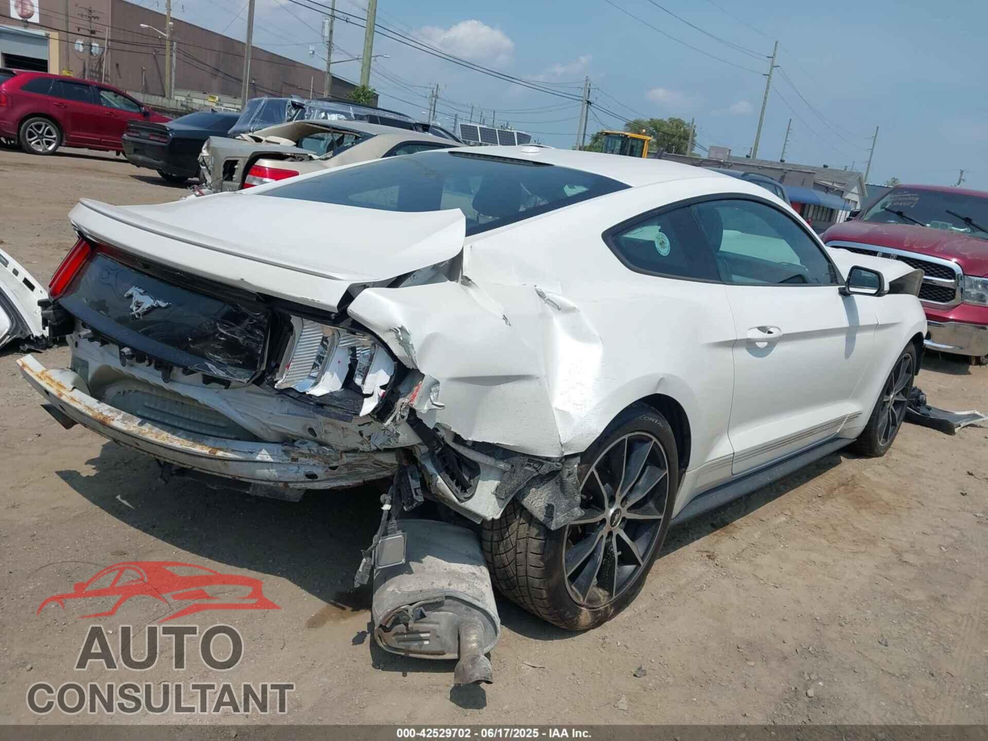FORD MUSTANG 2017 - 1FA6P8TH8H5249754