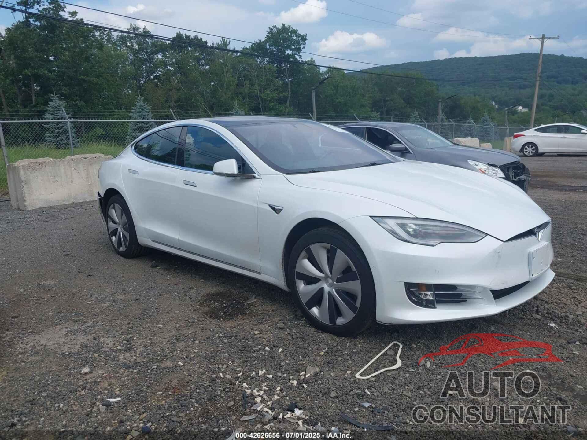 TESLA MODEL S 2020 - 5YJSA1E27LF399937