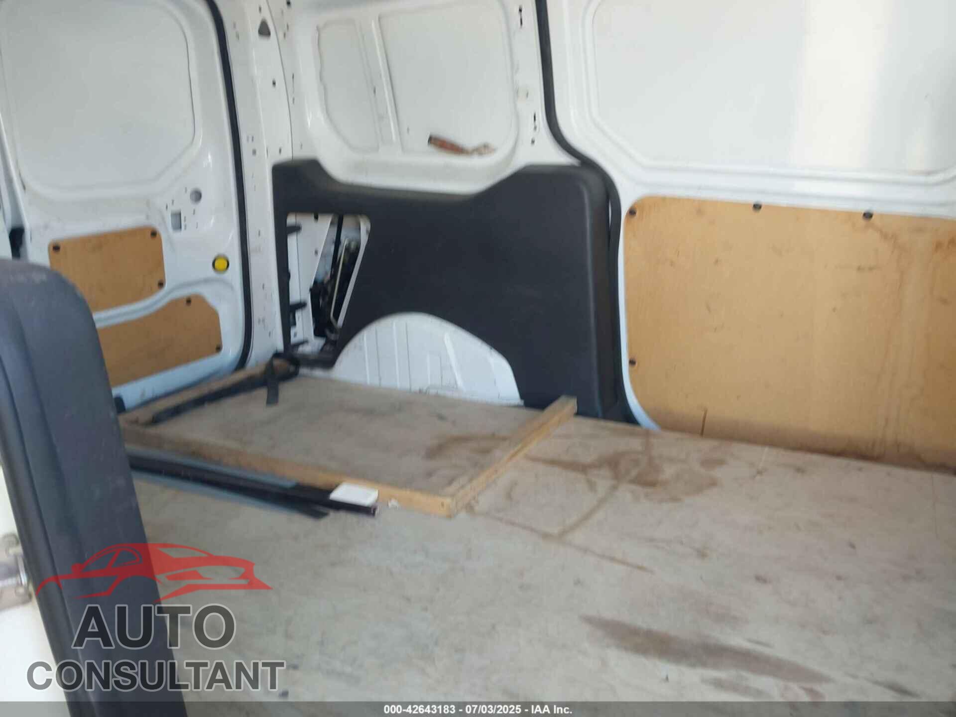 FORD TRANSIT CONNECT 2016 - NM0LS7F73G1238687