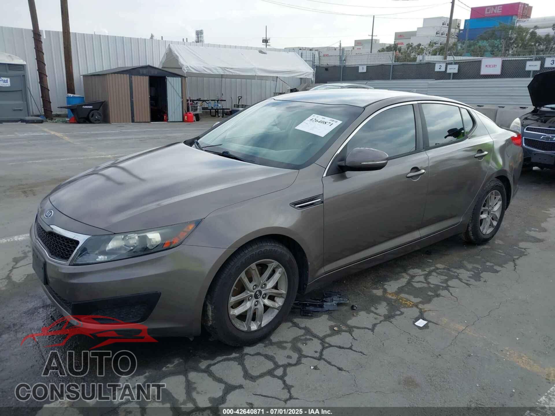KIA OPTIMA 2011 - KNAGM4A79B5116130