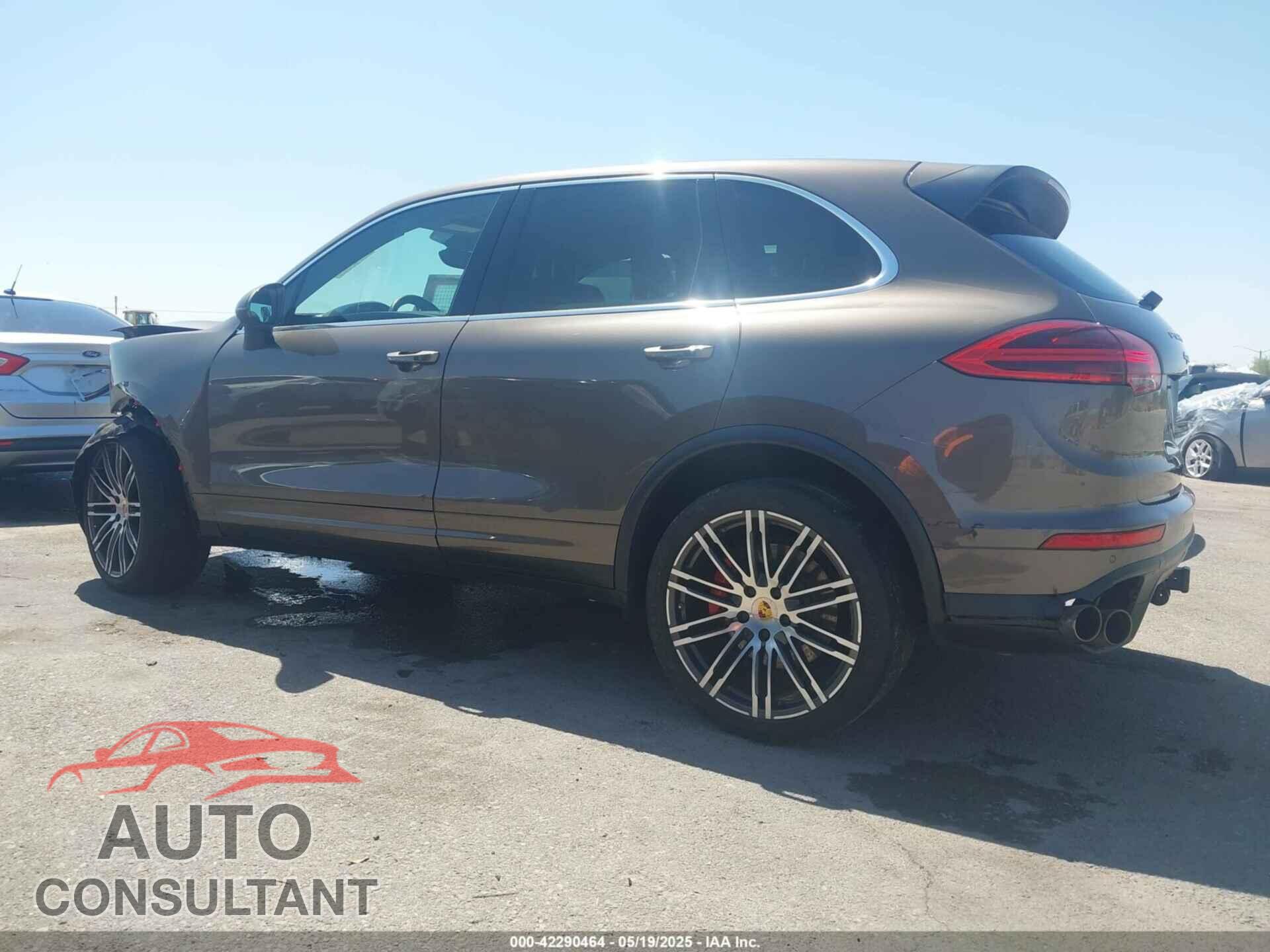PORSCHE CAYENNE 2015 - WP1AC2A27FLA82984