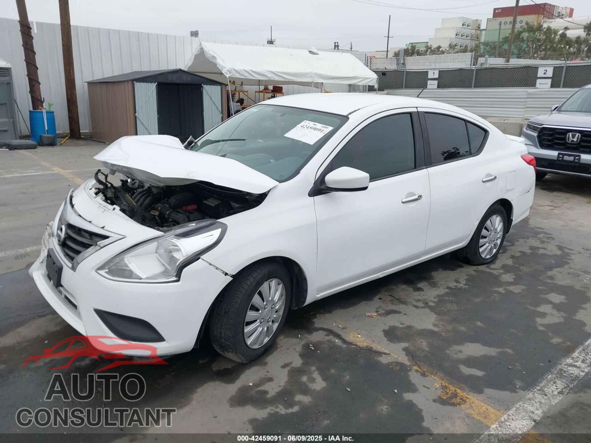 NISSAN VERSA 2019 - 3N1CN7AP3KL852807