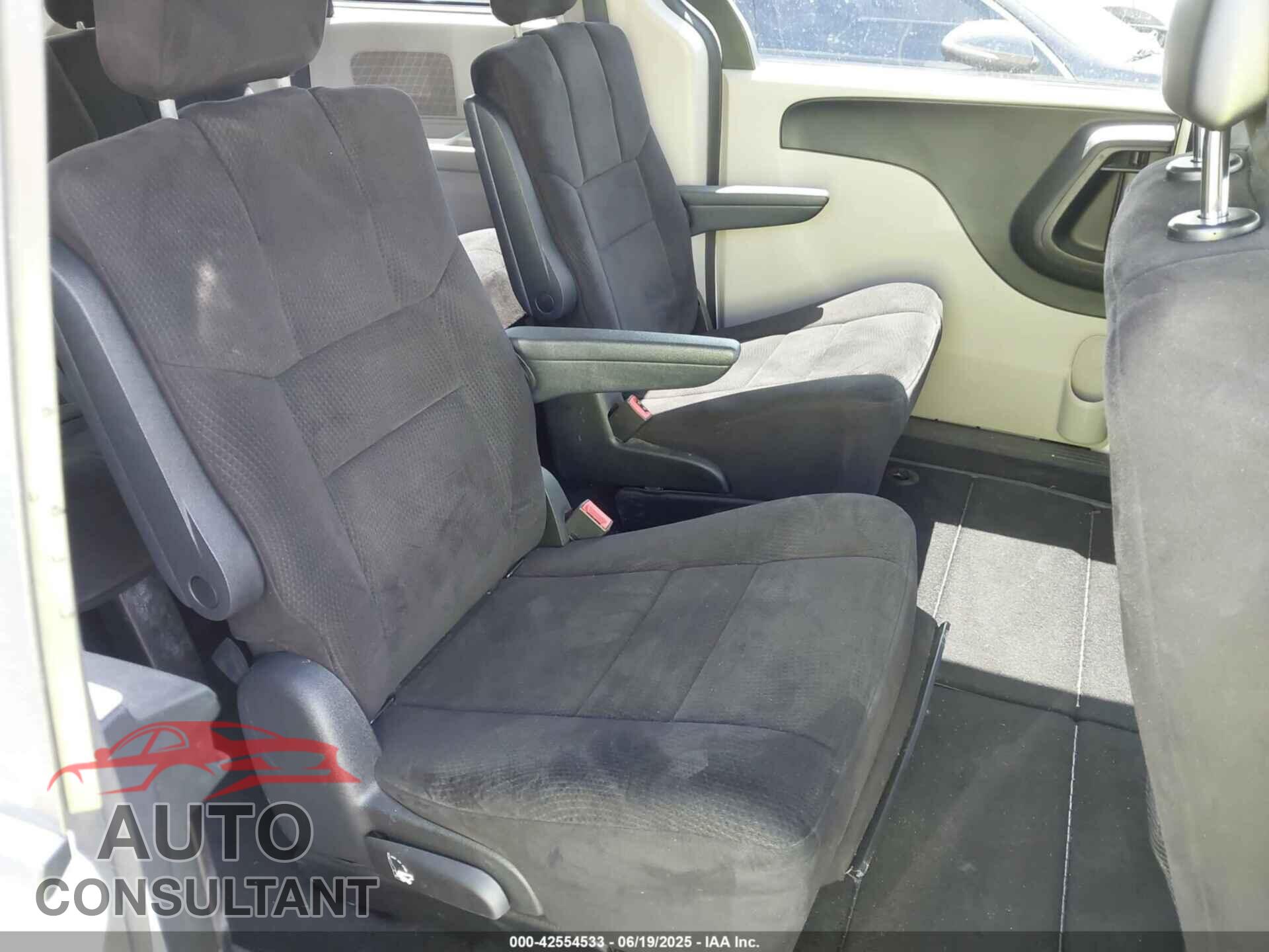 DODGE GRAND CARAVAN 2011 - 2D4RN4DG4BR629537