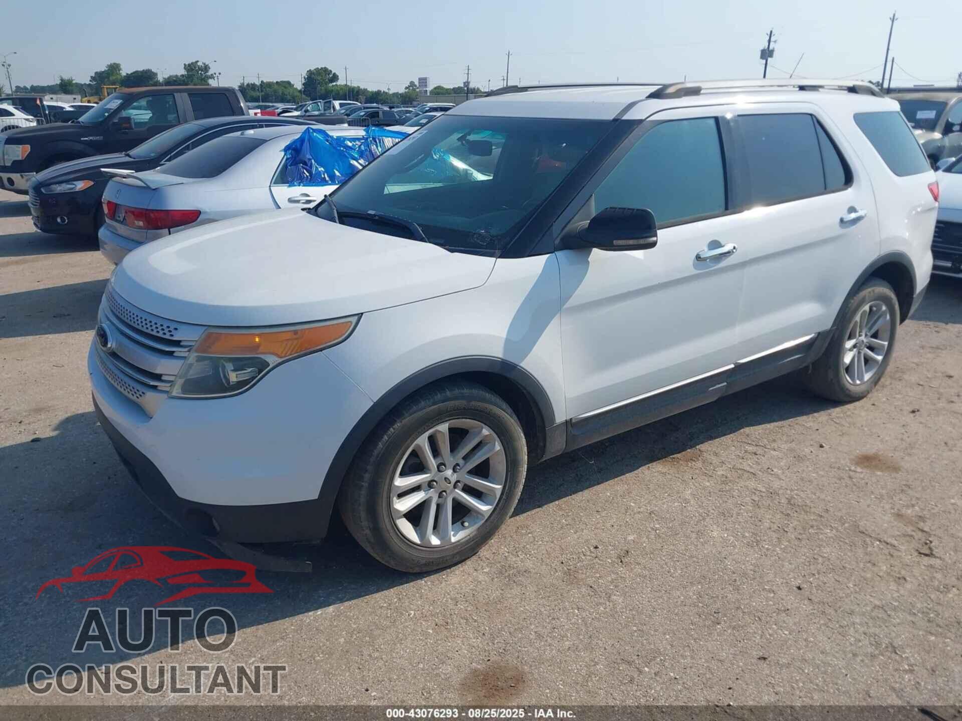 FORD EXPLORER 2013 - 1FM5K7D82DGA27623