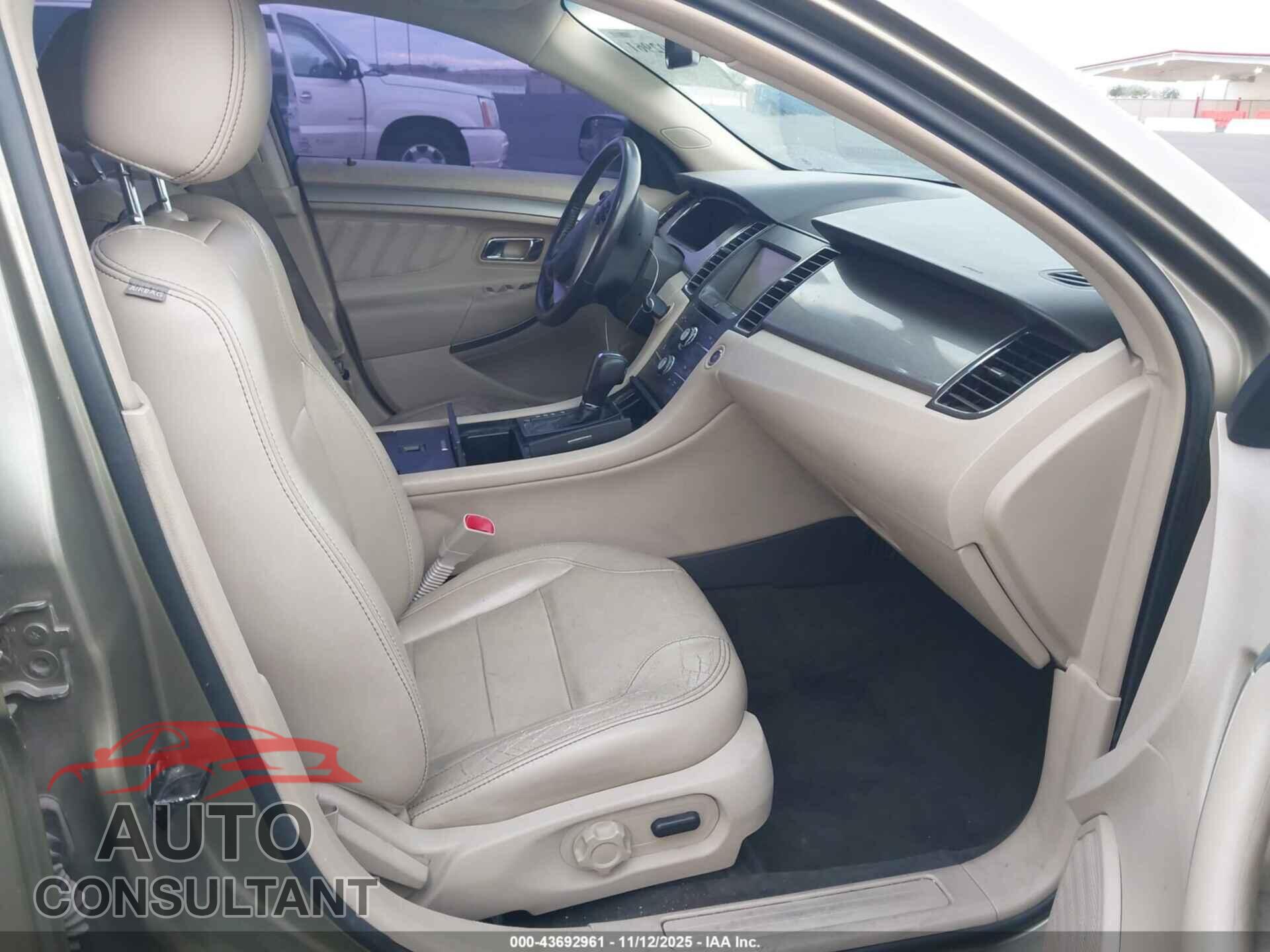 FORD TAURUS 2013 - 1FAHP2E89DG192966