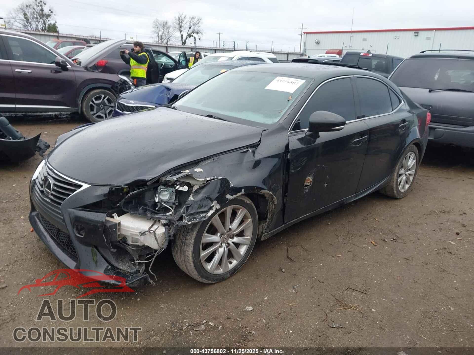 LEXUS IS 250 2015 - JTHBF1D28F5075483