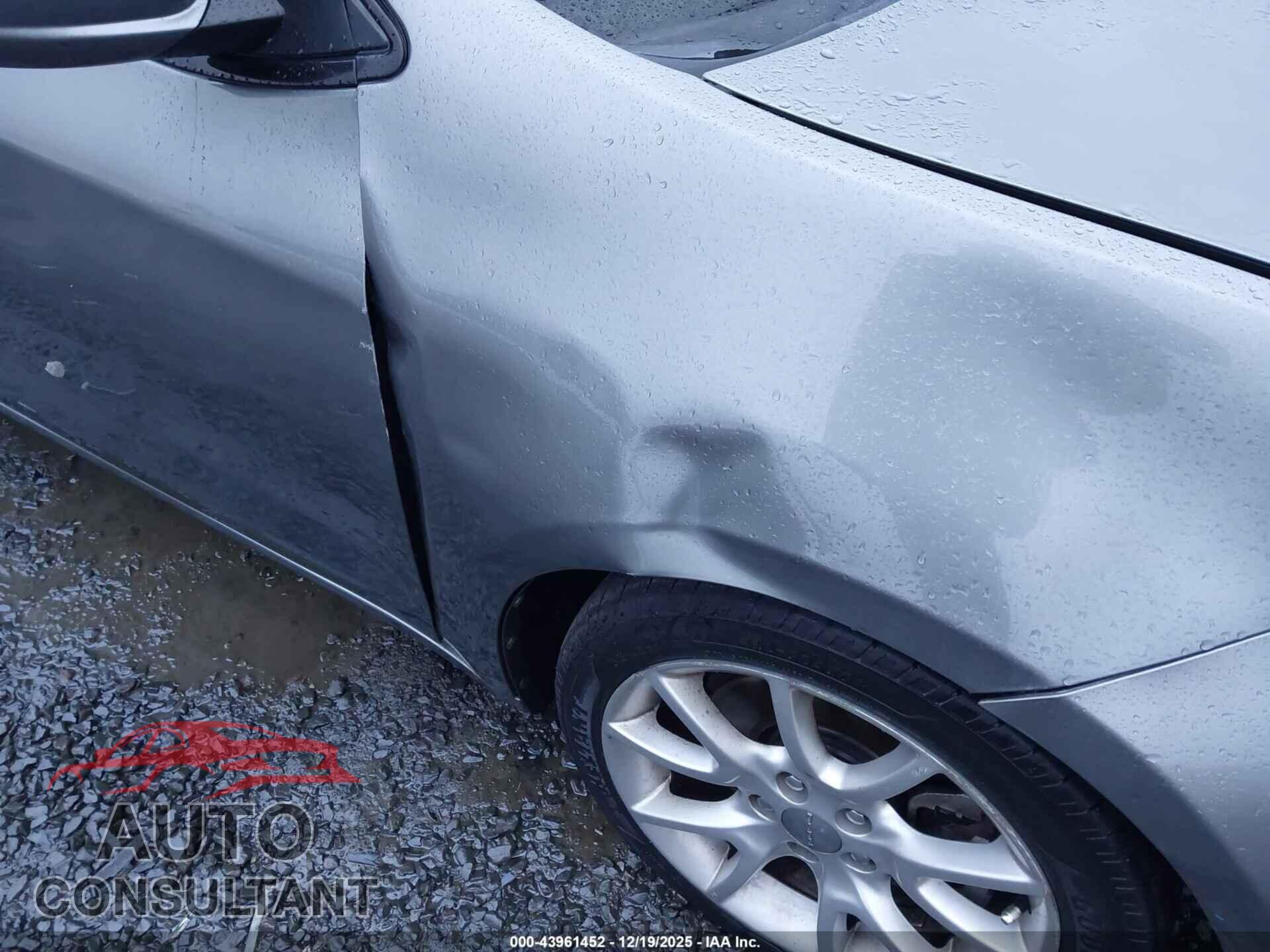 DODGE DART 2013 - 1C3CDFBA6DD213967