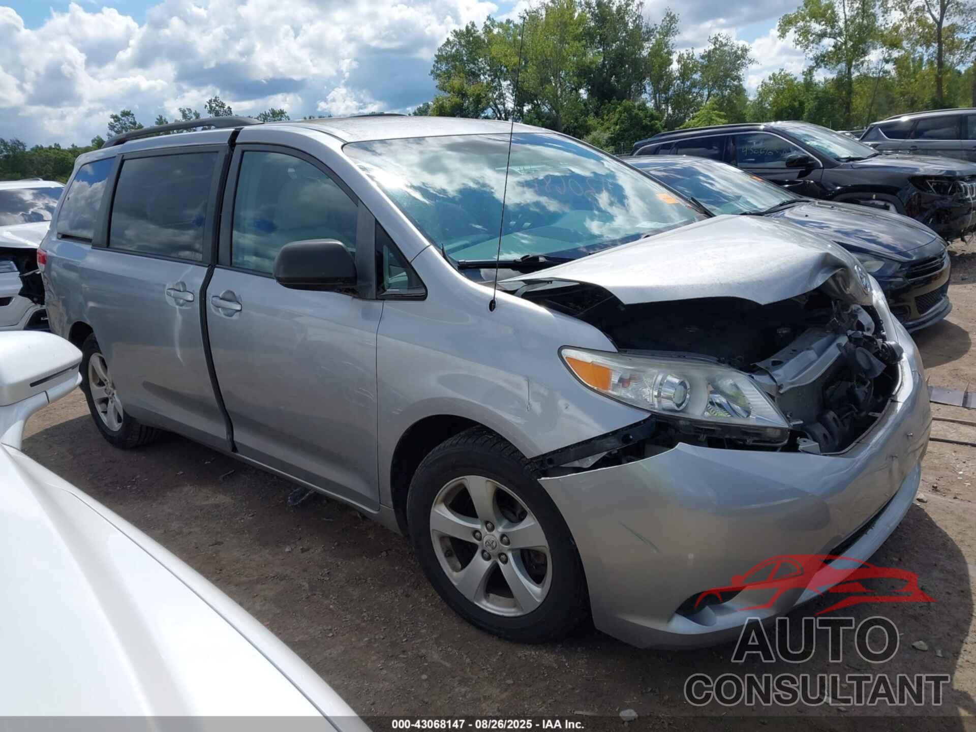TOYOTA SIENNA 2012 - 5TDKK3DC7CS206104