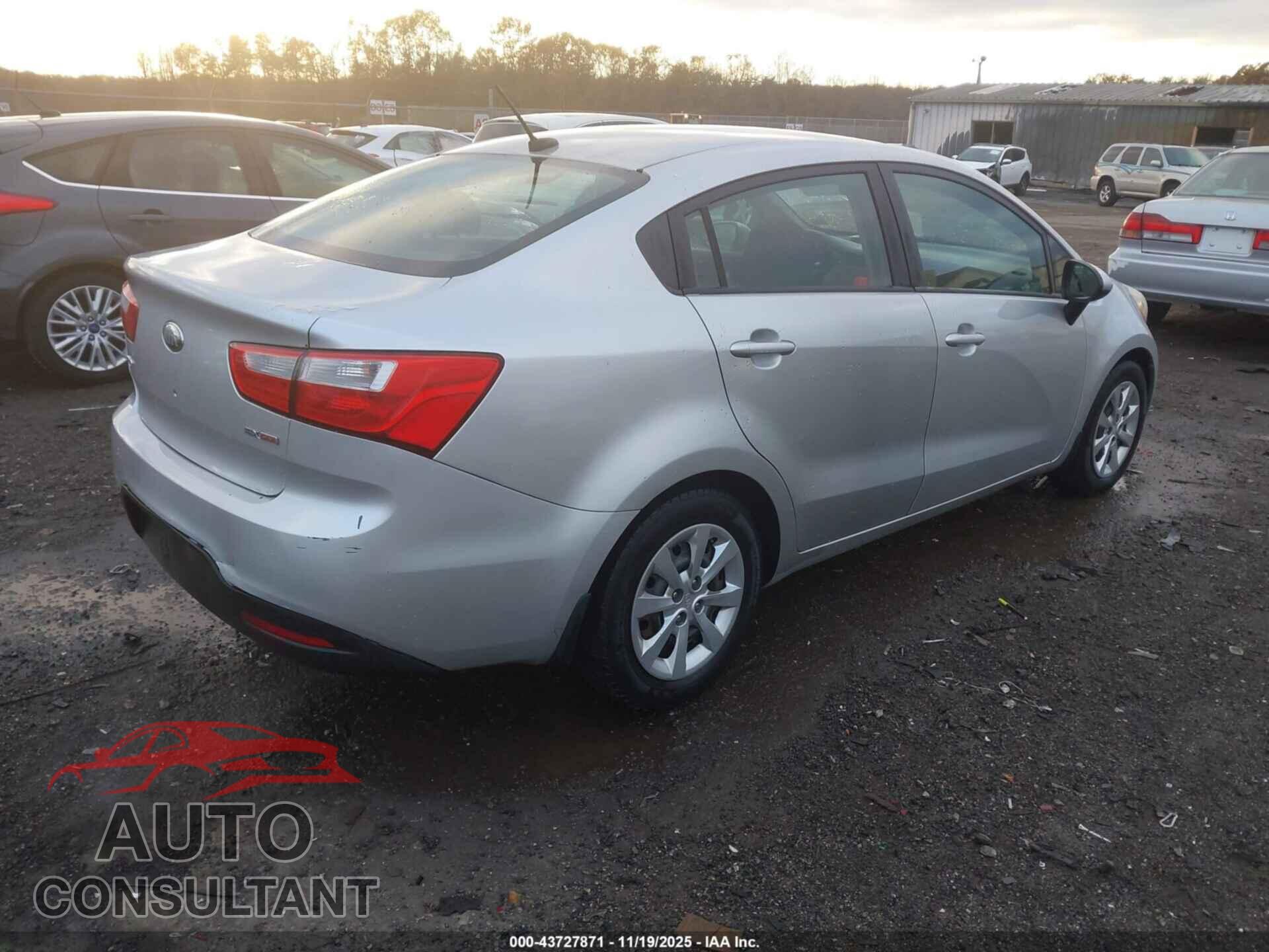 KIA RIO 2013 - KNADN4A33D6223653