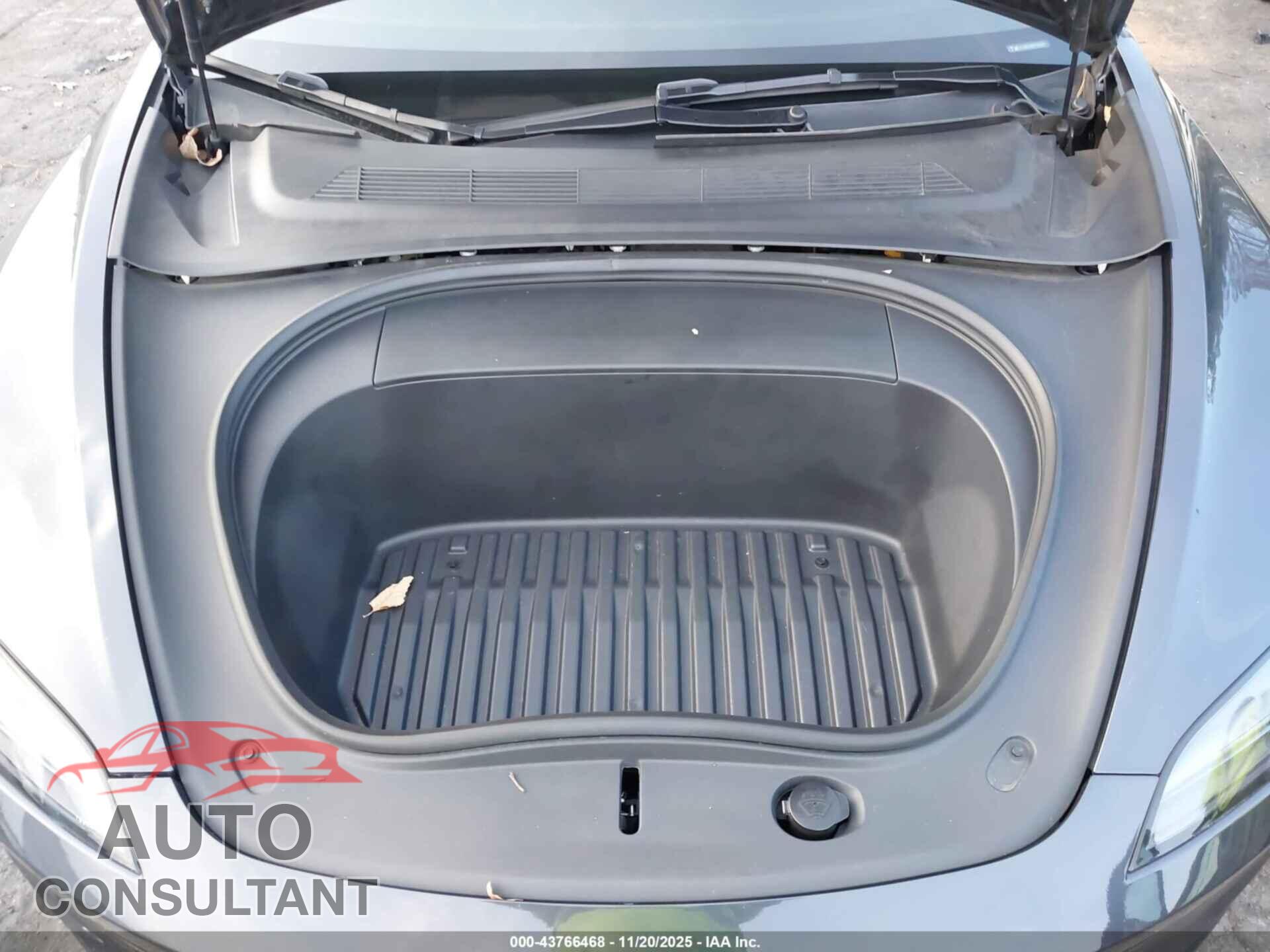 TESLA MODEL 3 2024 - 5YJ3E1EA6RF763192