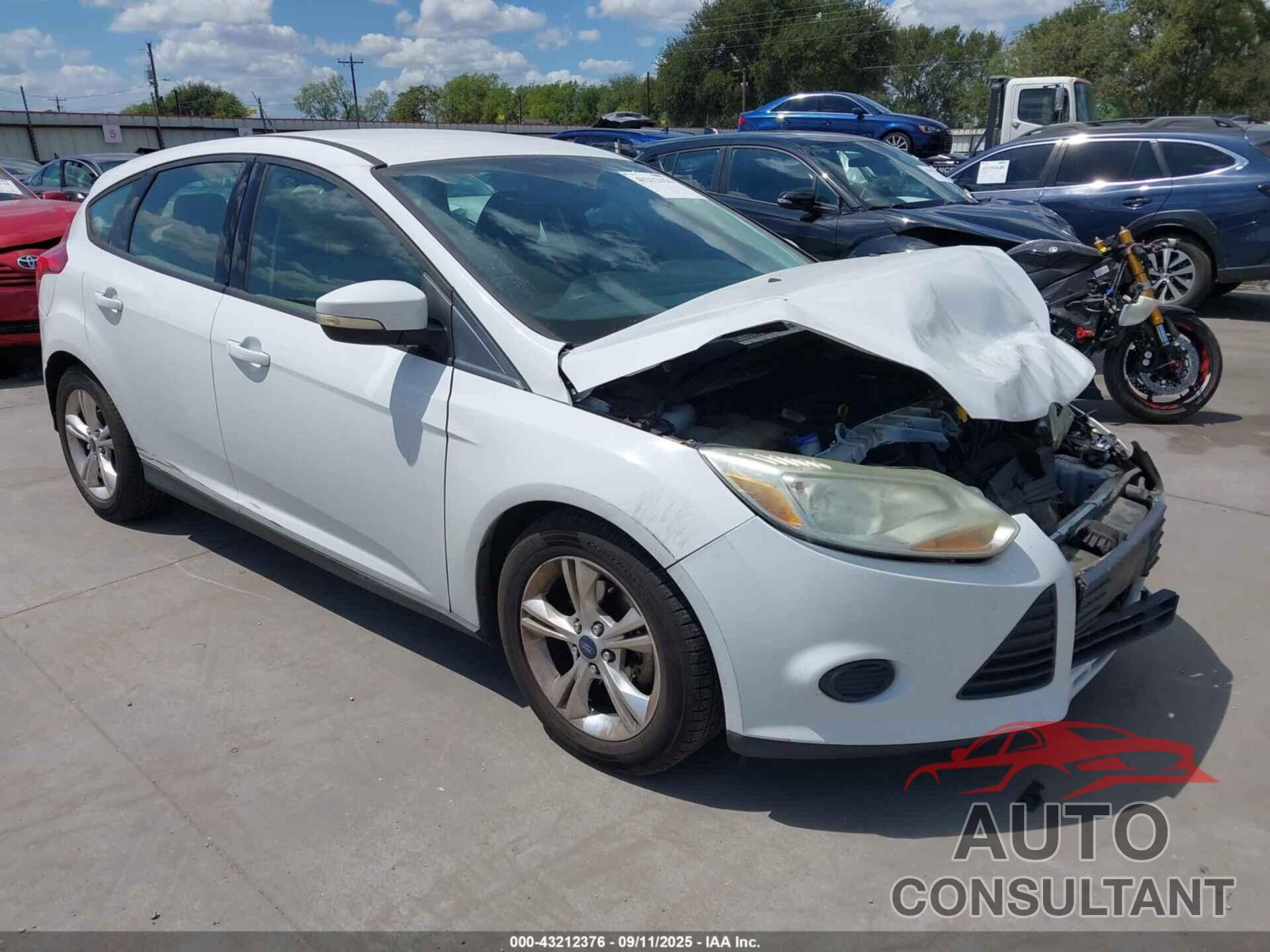 FORD FOCUS 2014 - 1FADP3K25EL244056