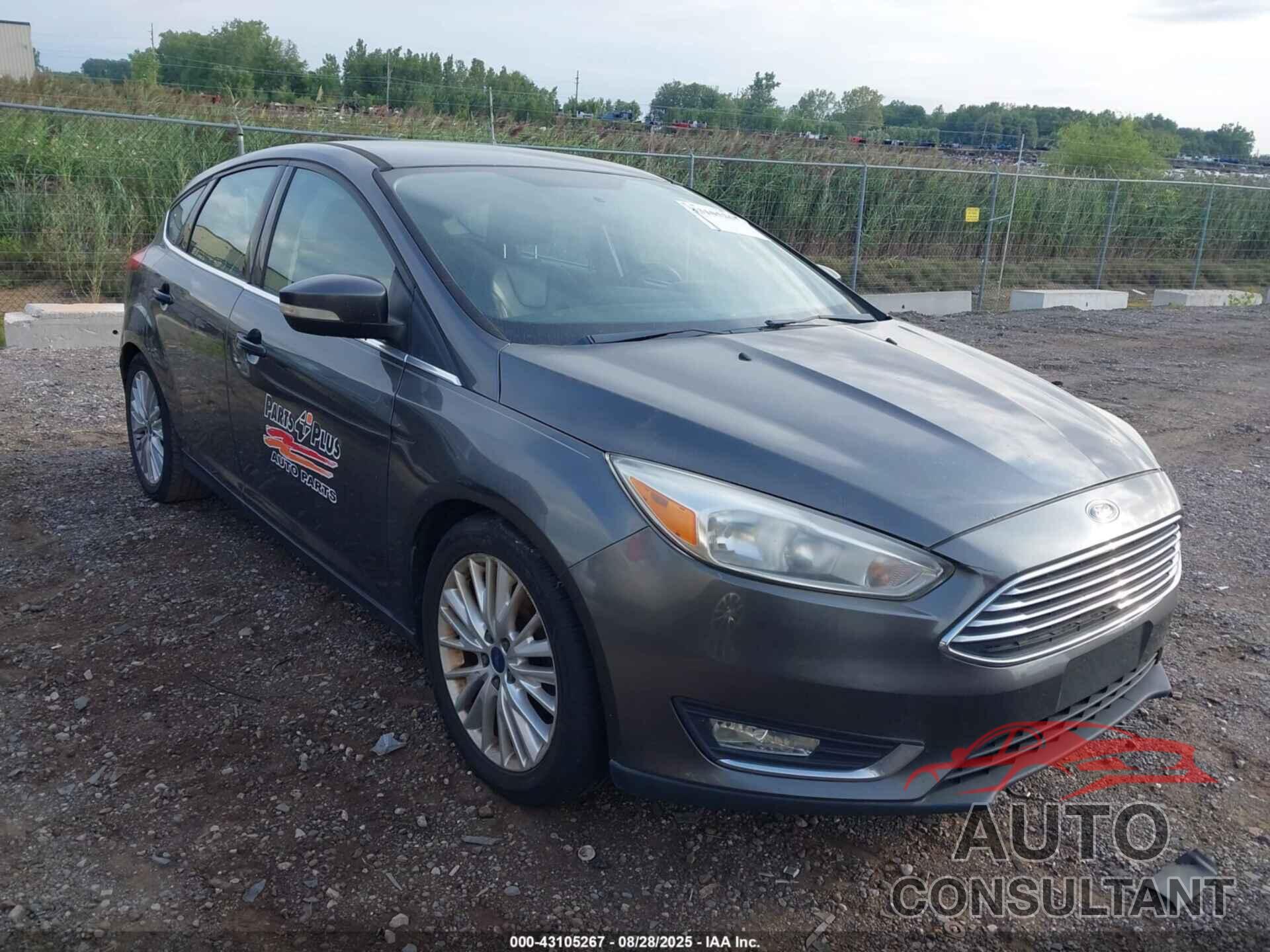 FORD FOCUS 2015 - 1FADP3N27FL260899