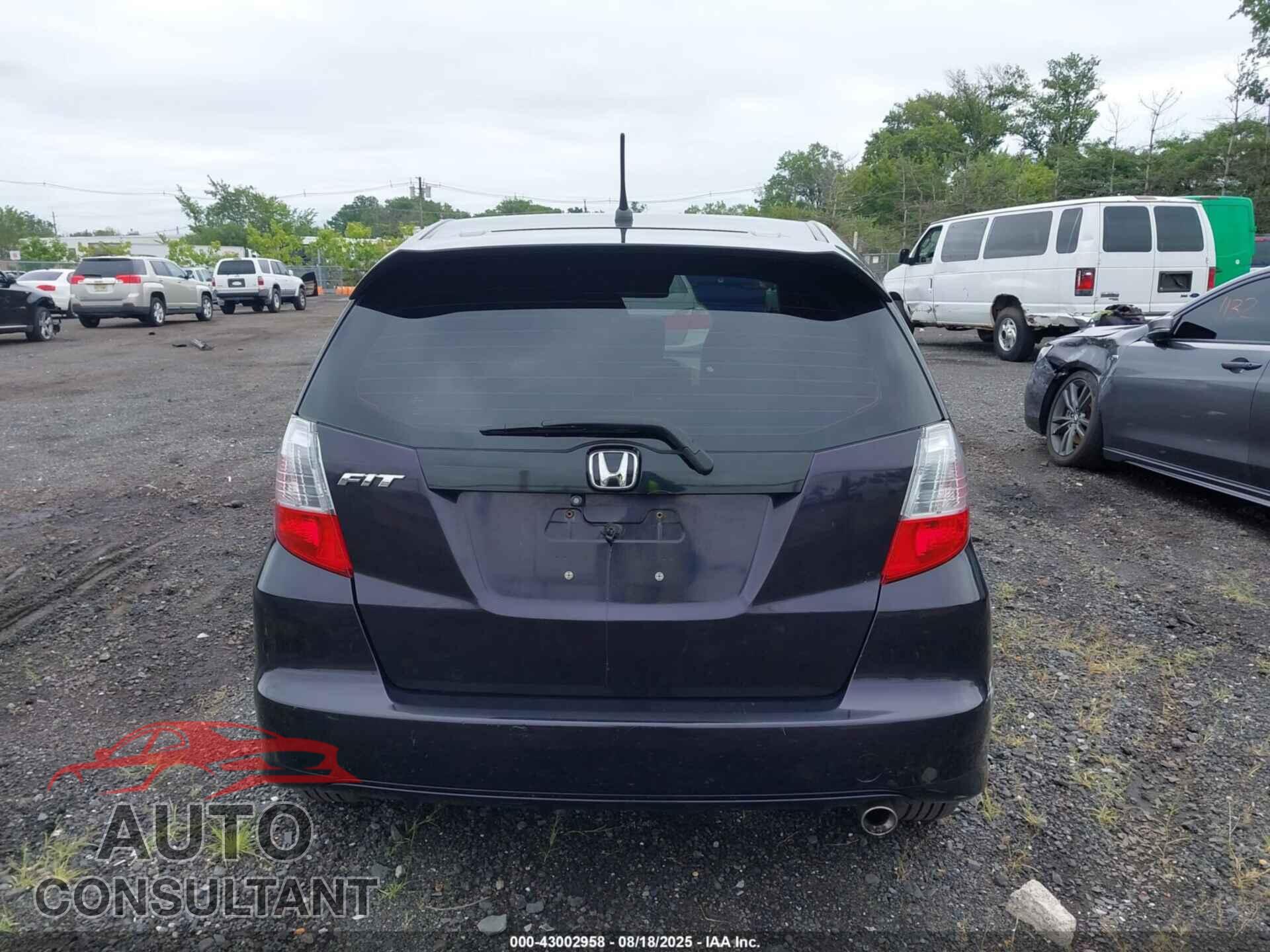 HONDA FIT 2013 - JHMGE8H56DC032016