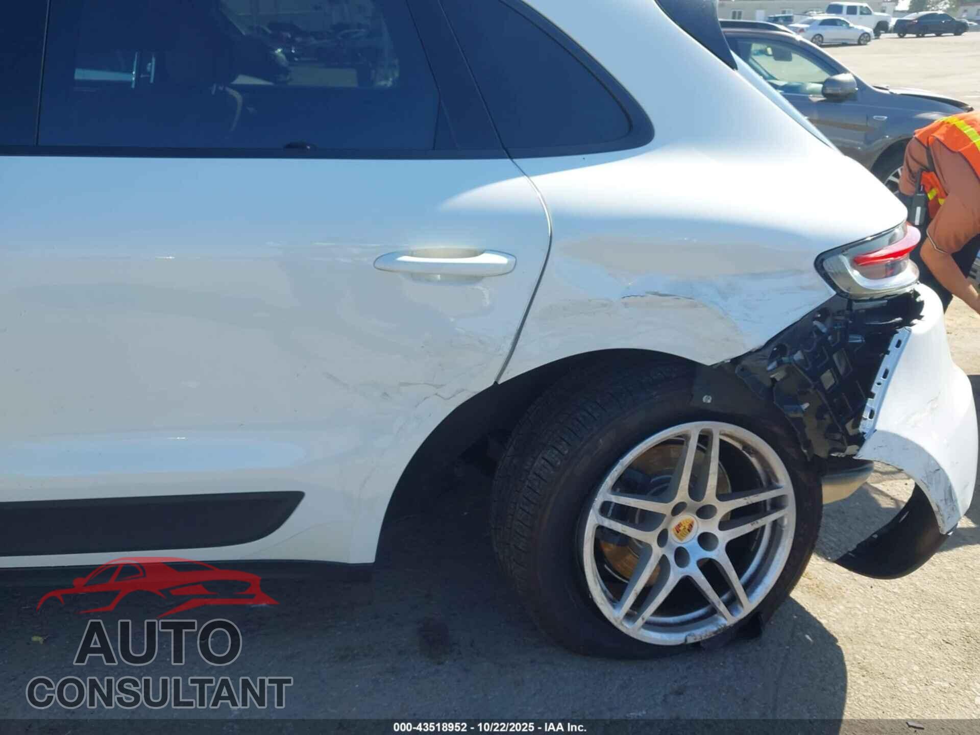 PORSCHE MACAN 2019 - WP1AA2A56KLB08114