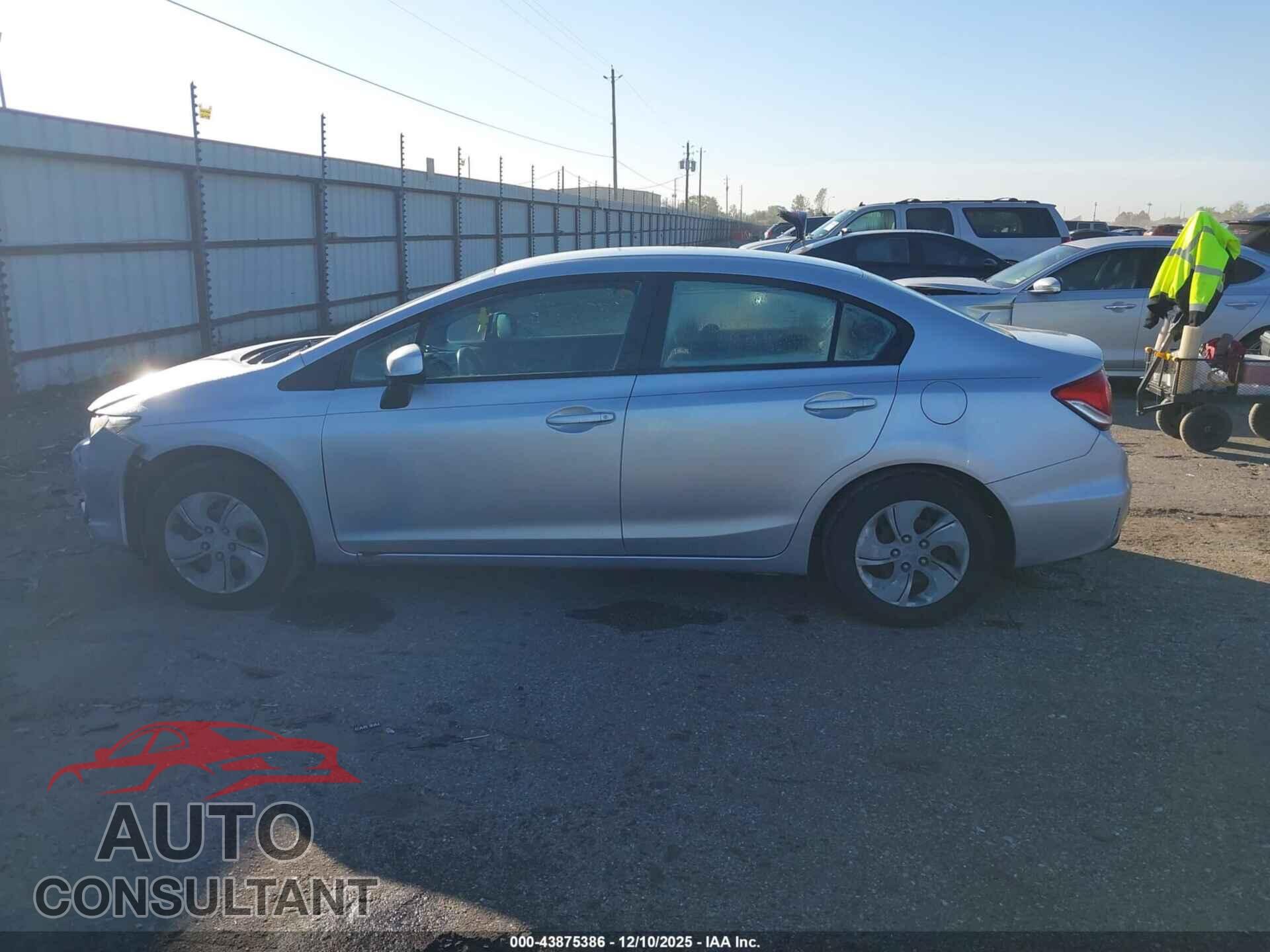 HONDA CIVIC 2013 - 19XFB2F54DE051002