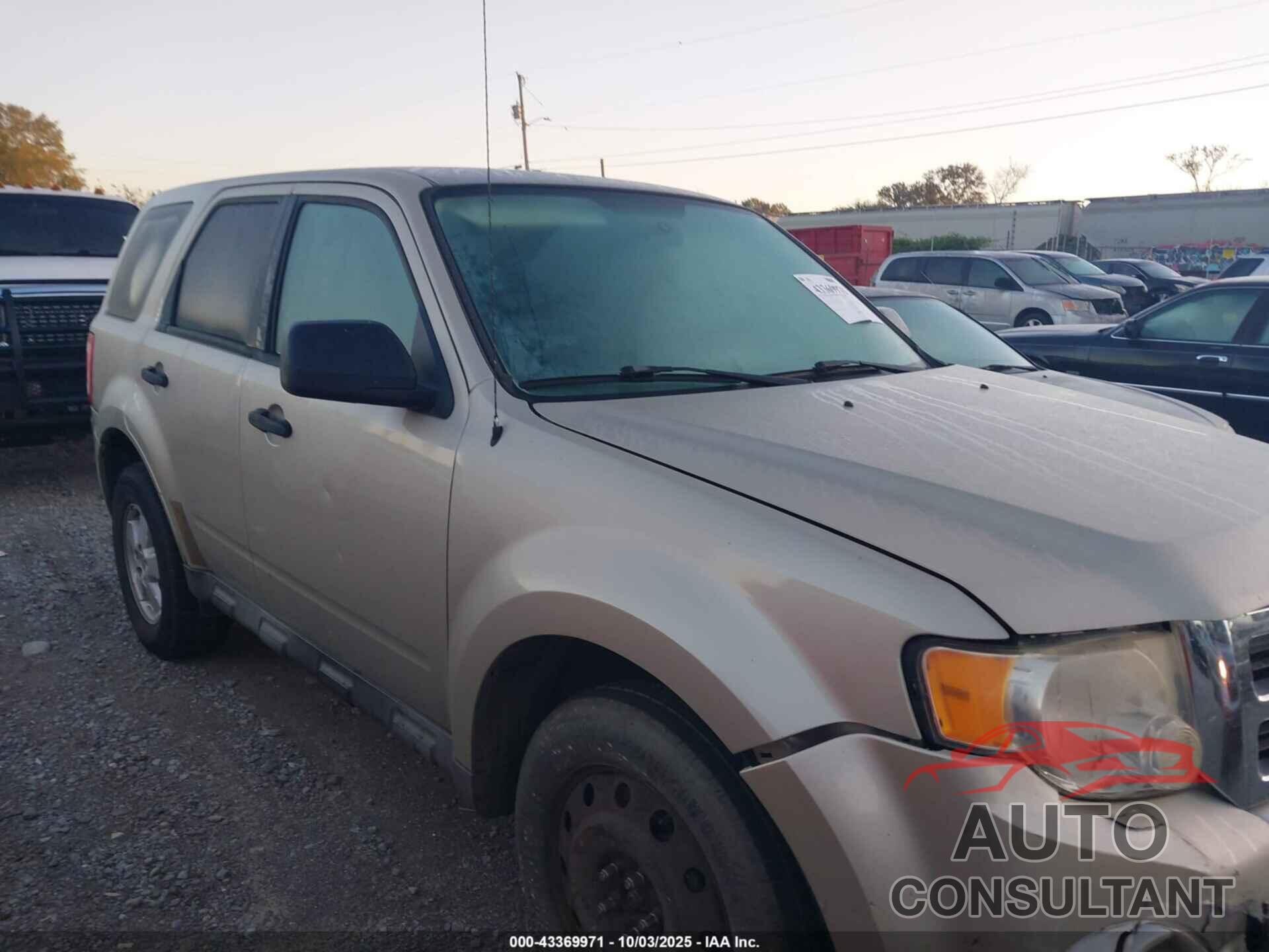 FORD ESCAPE 2011 - 1FMCU9C75BKC31140