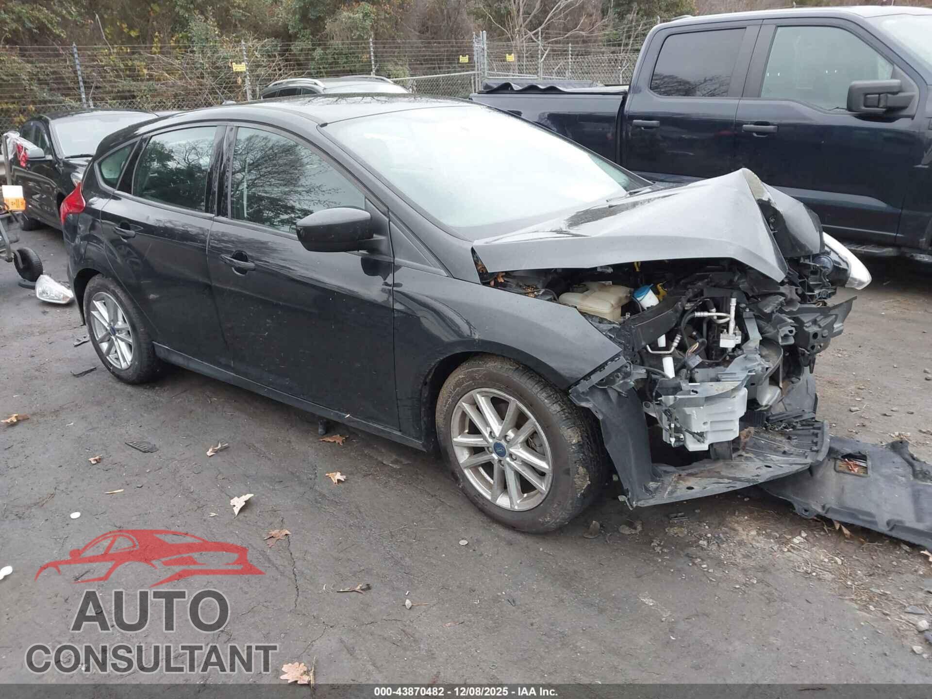 FORD FOCUS 2018 - 1FADP3K28JL208050