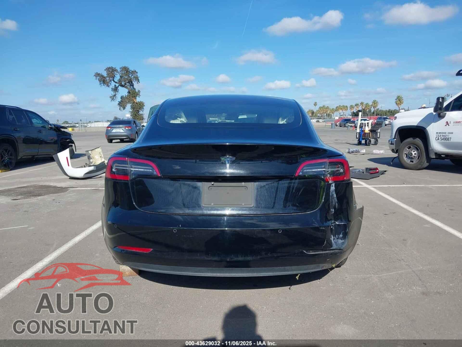TESLA MODEL 3 2018 - 5YJ3E1EA8JF169904
