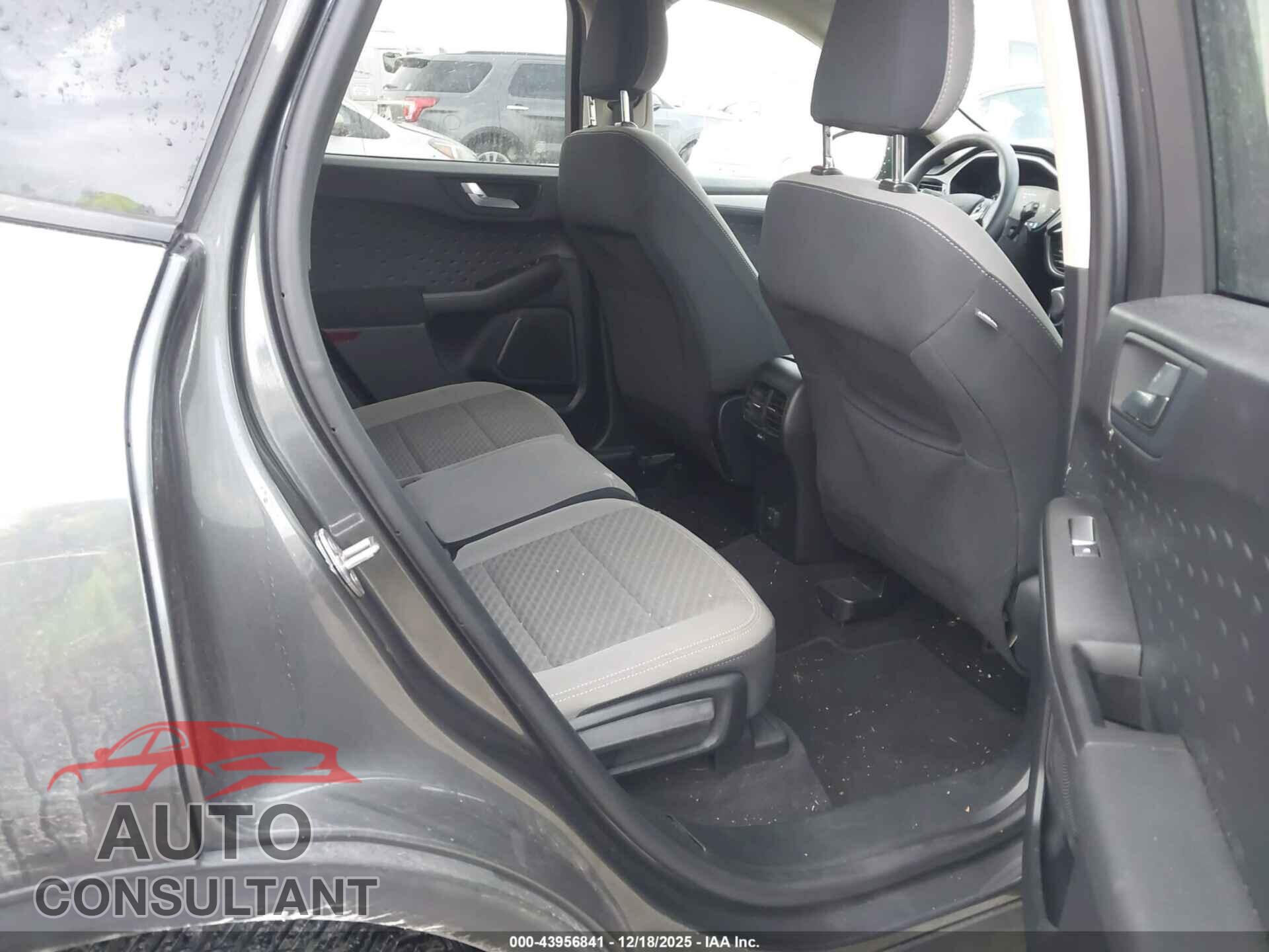 FORD ESCAPE 2020 - 1FMCU0G65LUA99581