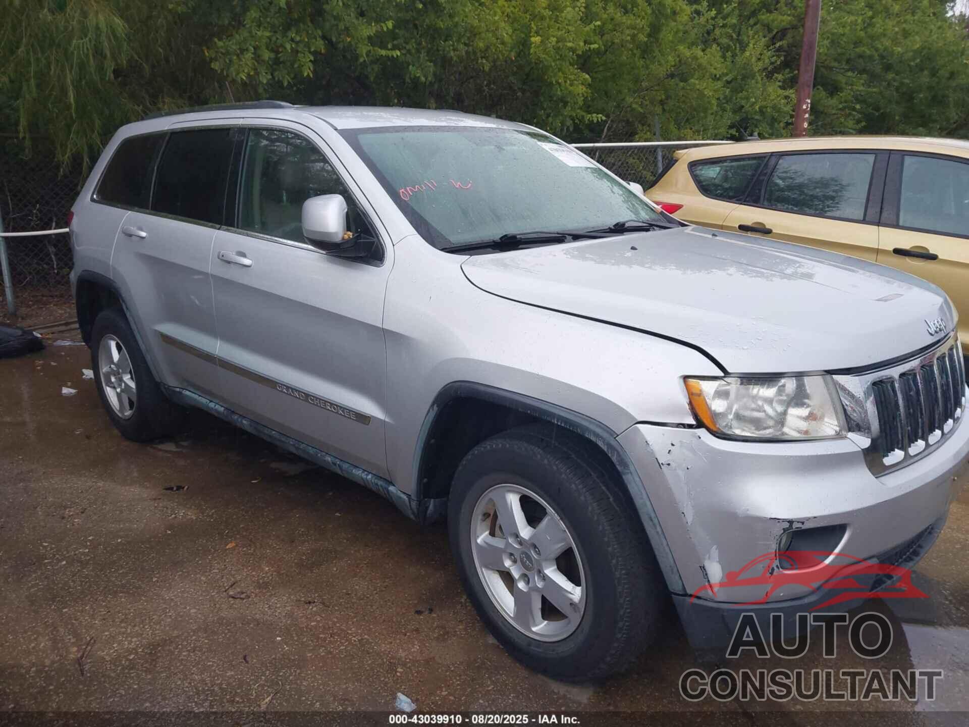 JEEP GRAND CHEROKEE 2011 - 1J4RS4GG3BC568685