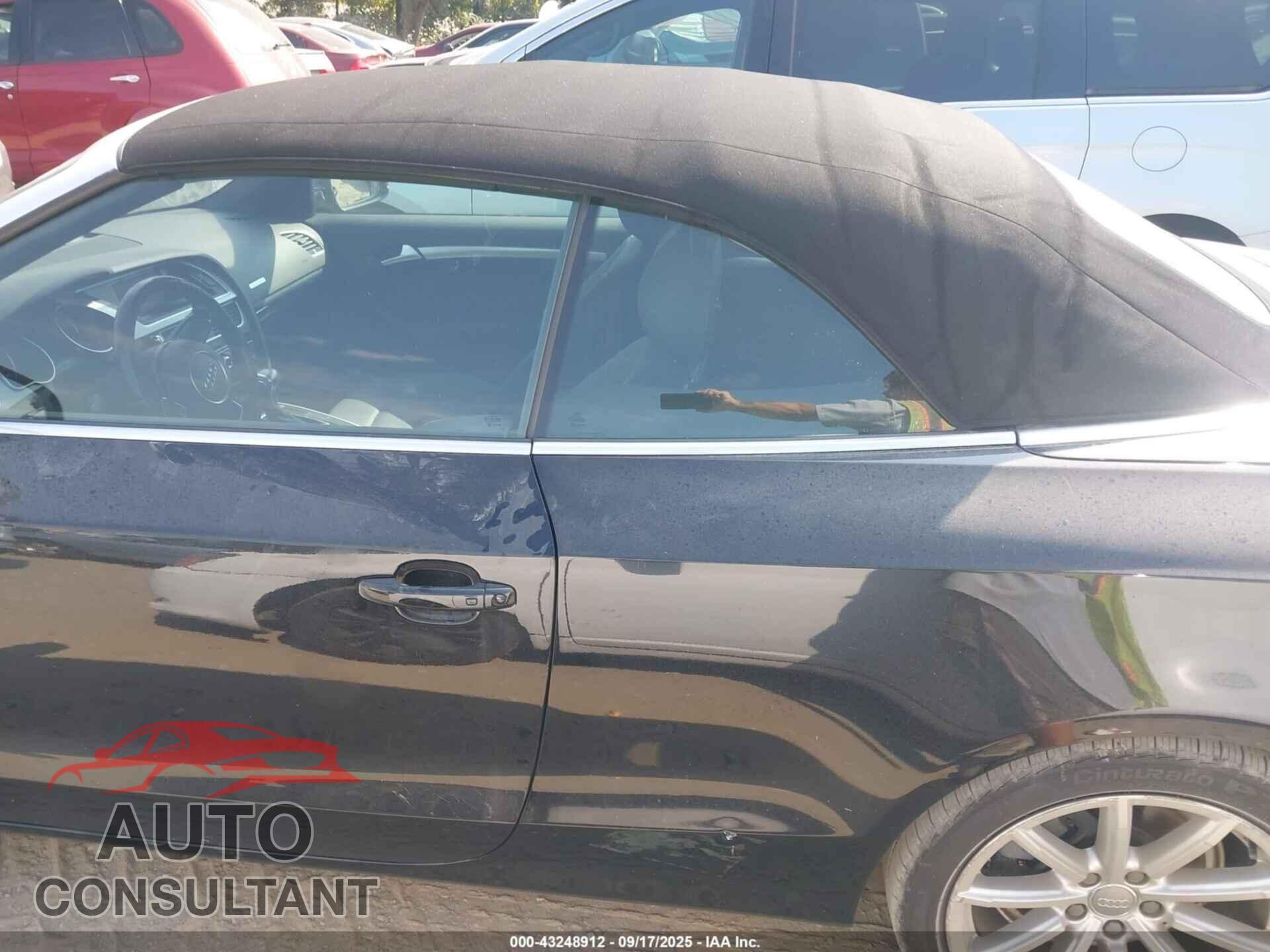 AUDI A5 2015 - WAUCFAFH5FN008327