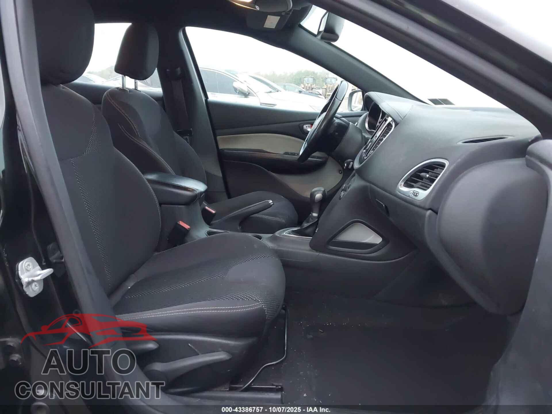 DODGE DART 2014 - 1C3CDFBB8ED902225