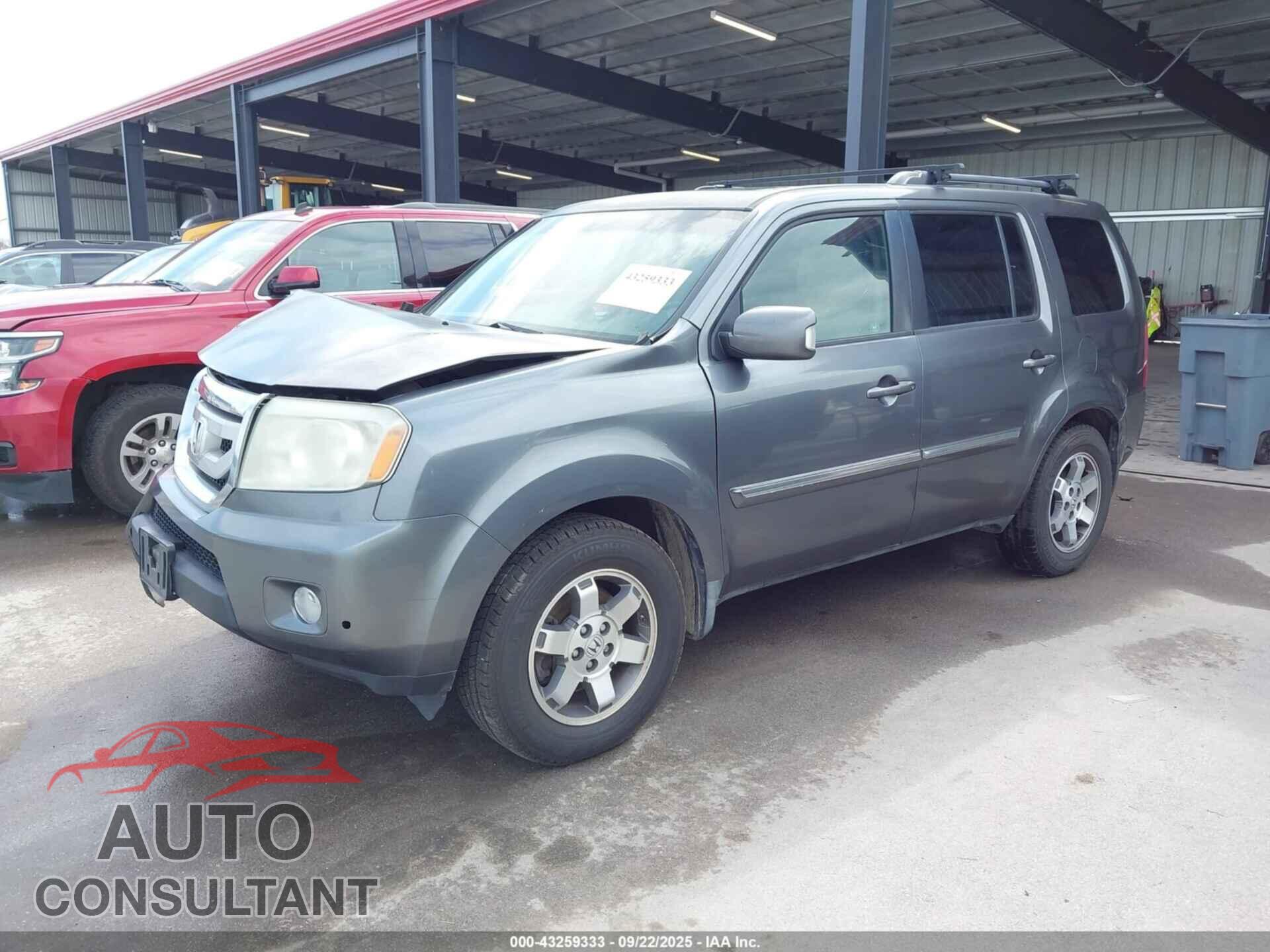 HONDA PILOT 2010 - 5FNYF4H96AB012491