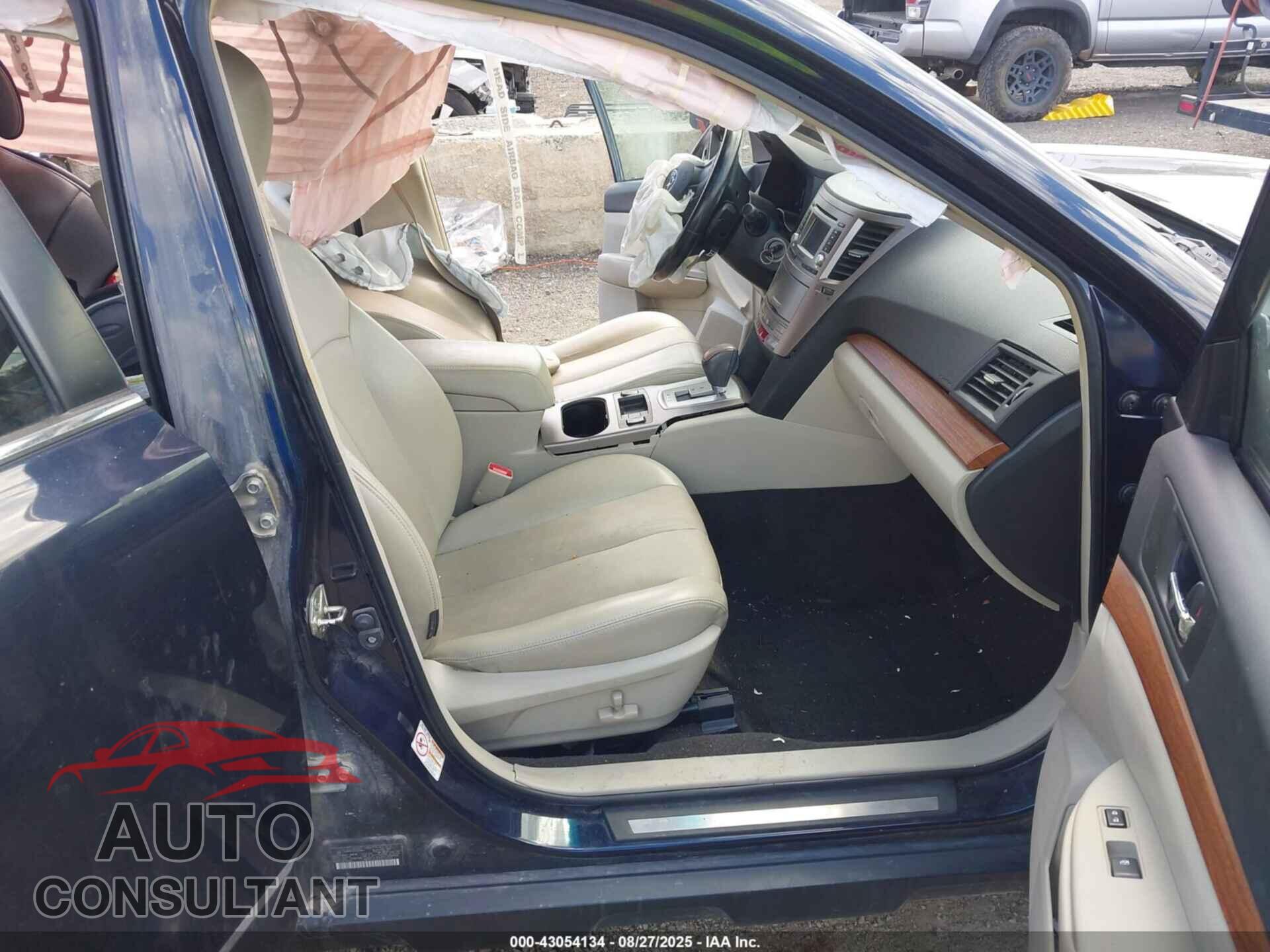 SUBARU OUTBACK 2014 - 4S4BRBLC3E3204969