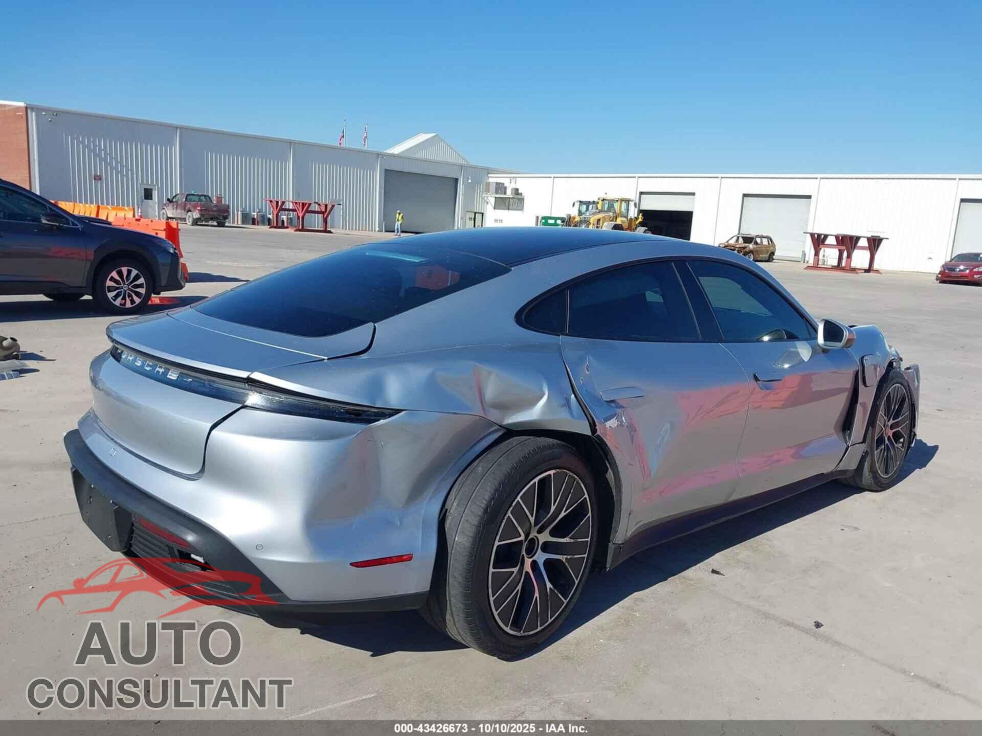 PORSCHE TAYCAN 2021 - WP0AA2Y14MSA18606