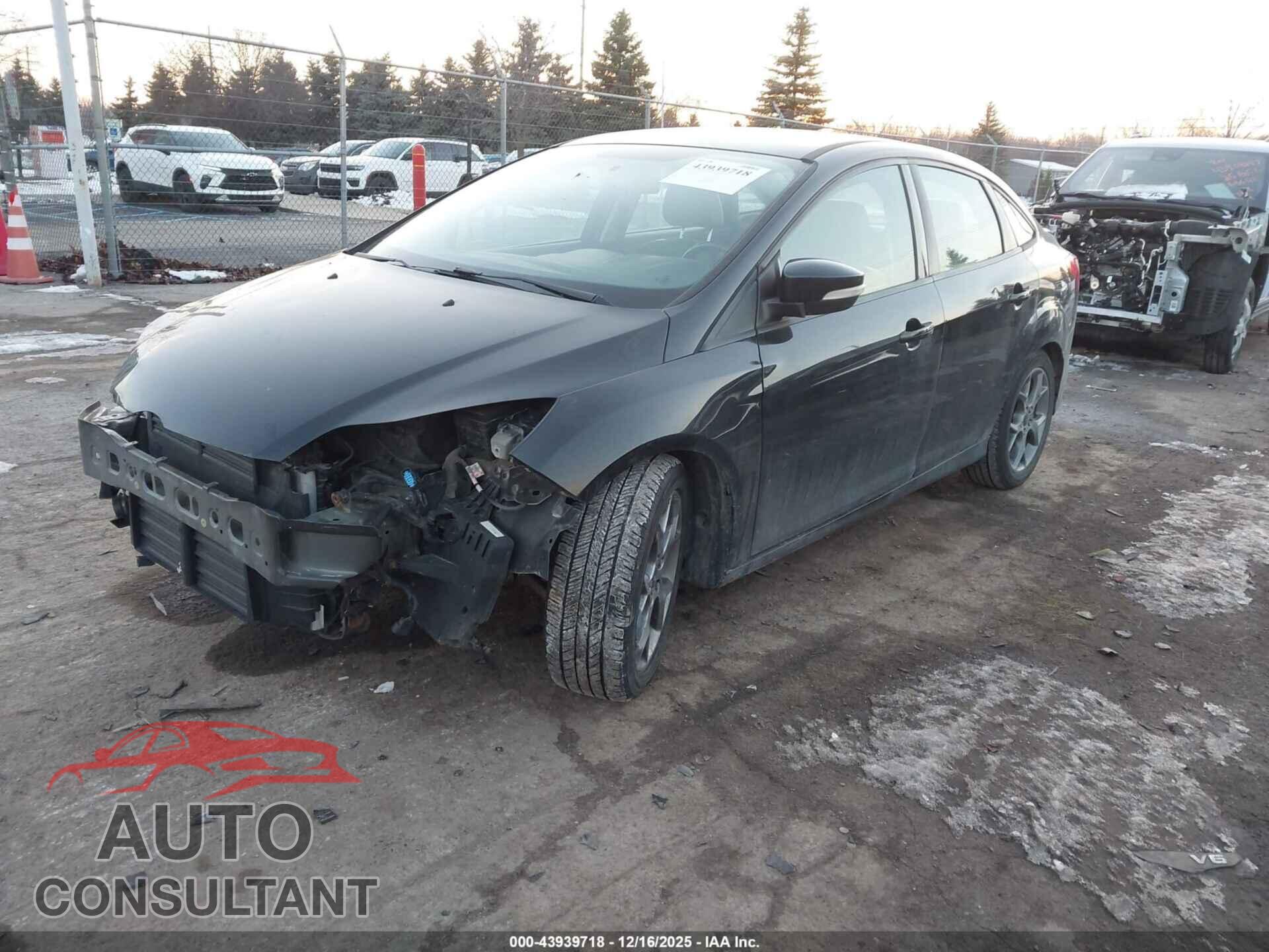FORD FOCUS 2014 - 1FADP3F29EL389479