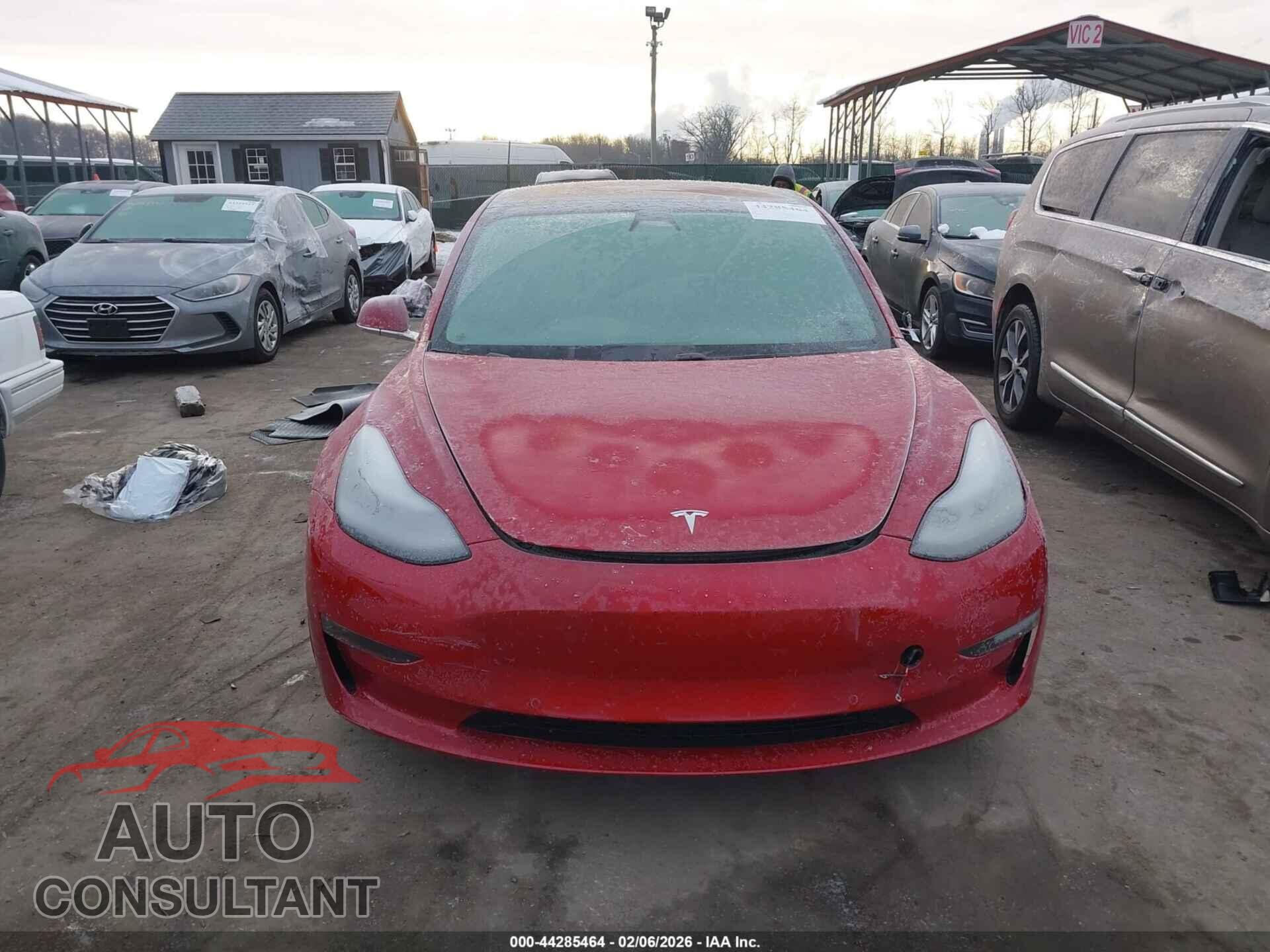 TESLA MODEL 3 2018 - 5YJ3E1EB3JF063174