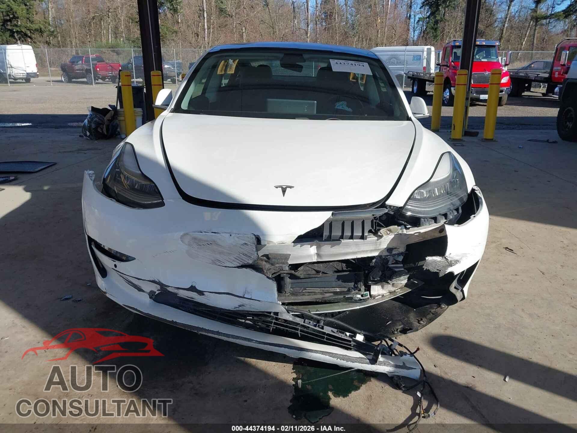 TESLA MODEL 3 2018 - 5YJ3E1EA7JF012414