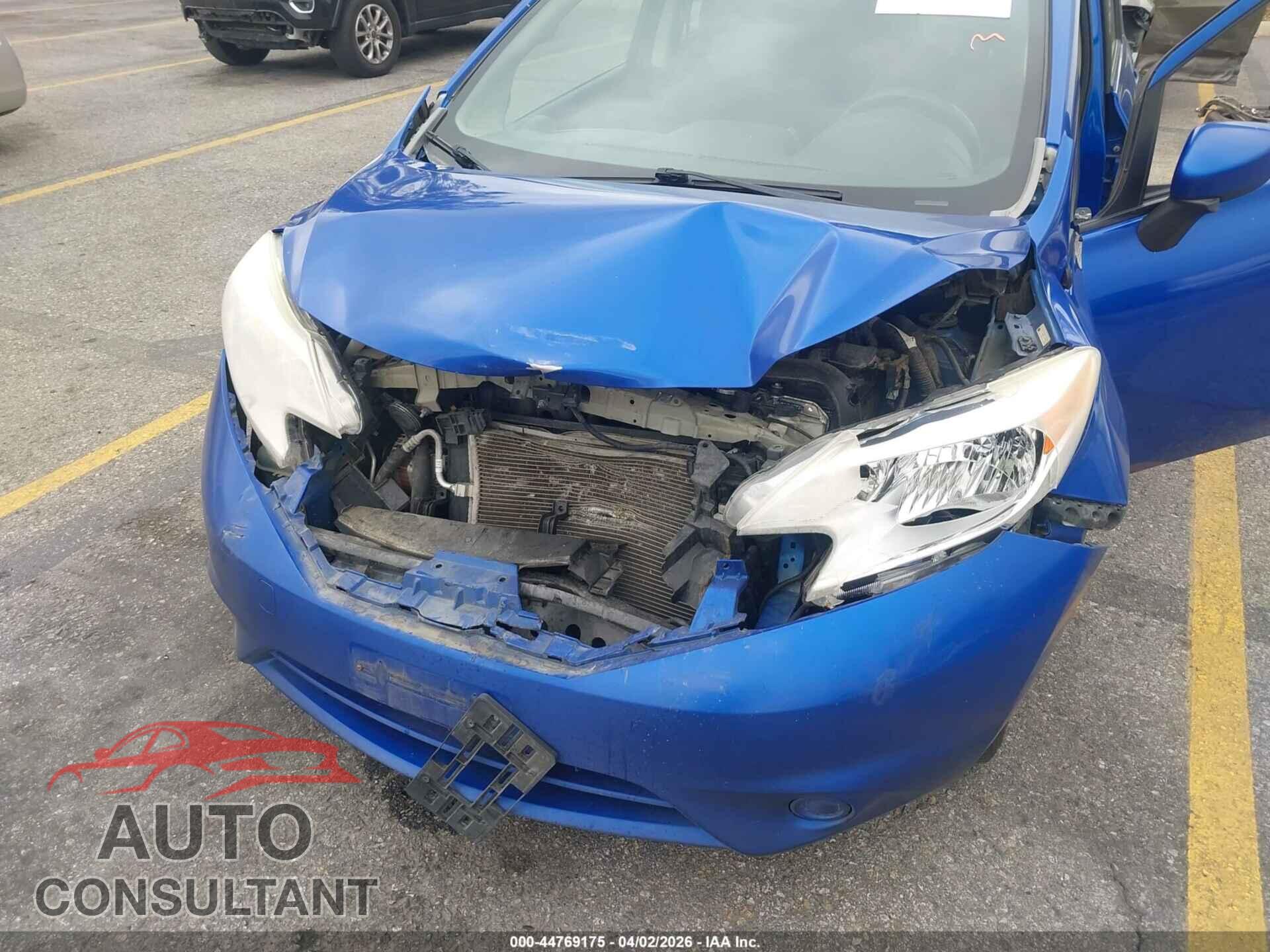 NISSAN VERSA NOTE 2015 - 3N1CE2CP0FL438471